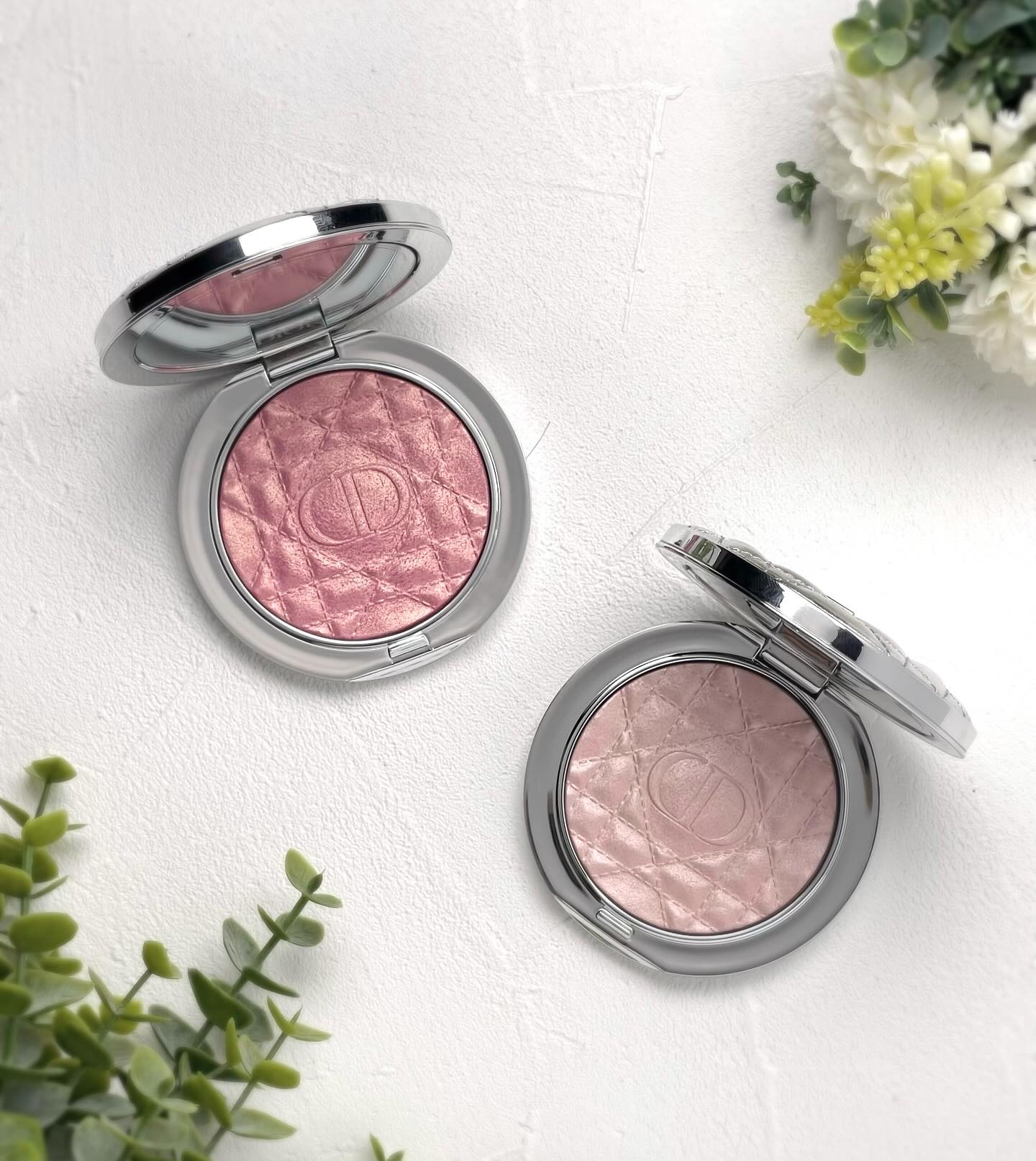 ディオールスキン フォーエヴァー グロウ ルミナイザー 04 ピンク ストロボ/Dior/ハイライトを使ったクチコミ（2枚目）