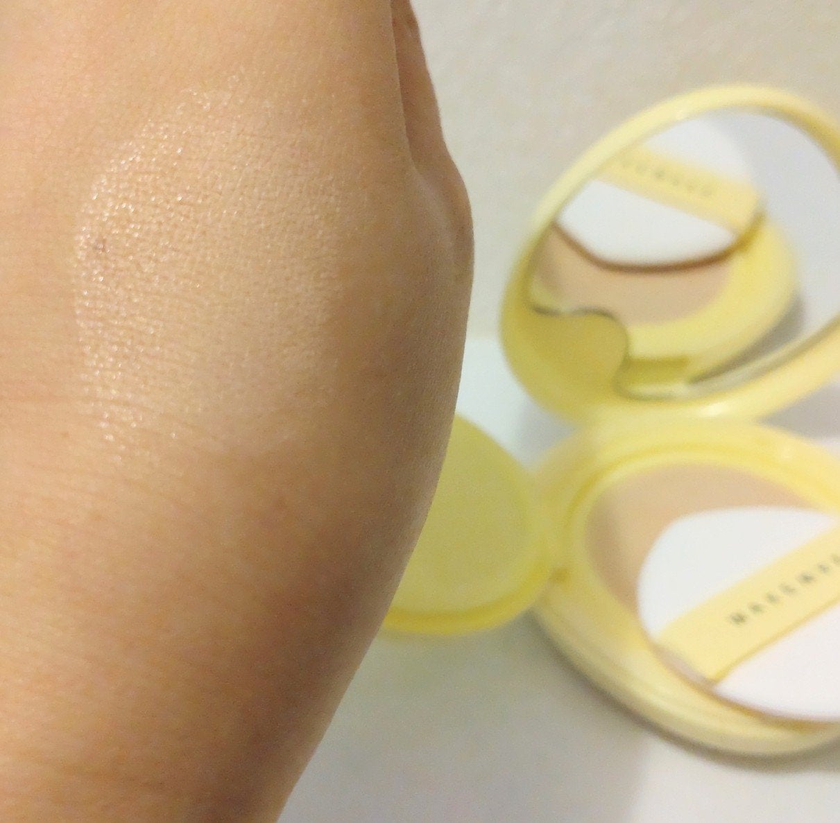 ウォーターグロウコーティングクッション/wakemake/クッションファンデーションを使ったクチコミ(7枚目)