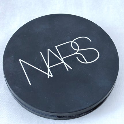 ソフトマット アドバンスト パーフェクティングパウダー/NARS/プレストパウダーを使ったクチコミ(2枚目)
