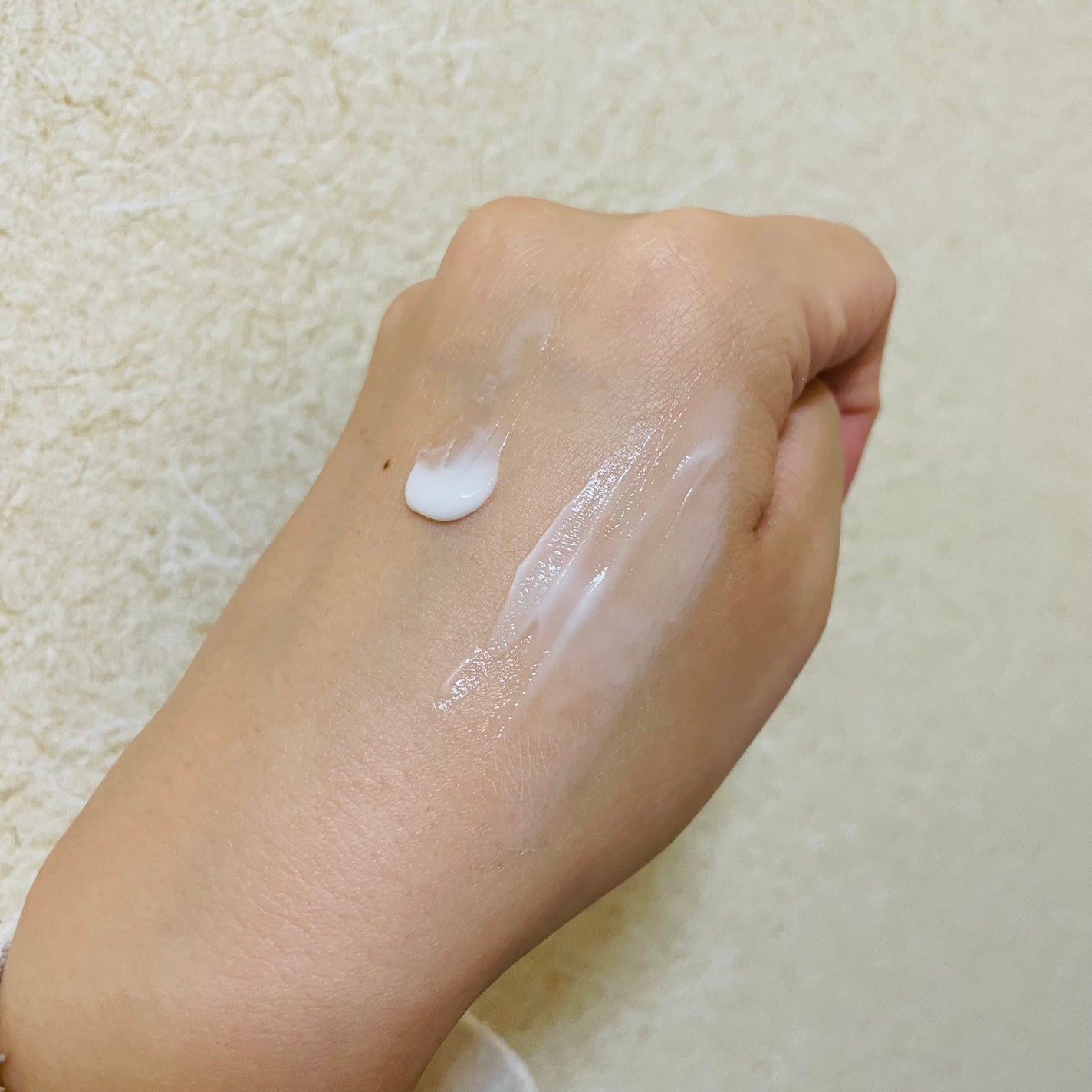 ハンドクリーム ホワイトチェリーブロッサム/Laline/ハンドクリームを使ったクチコミ(2枚目)