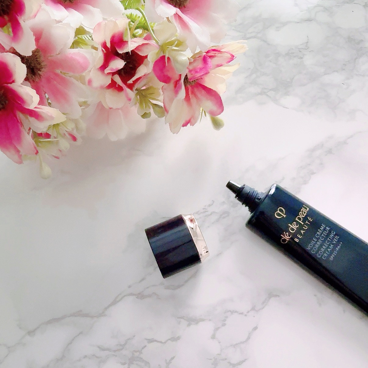 ヴォワールコレクチュールｎ/クレ・ド・ポー ボーテ/化粧下地を使ったクチコミ（2枚目）