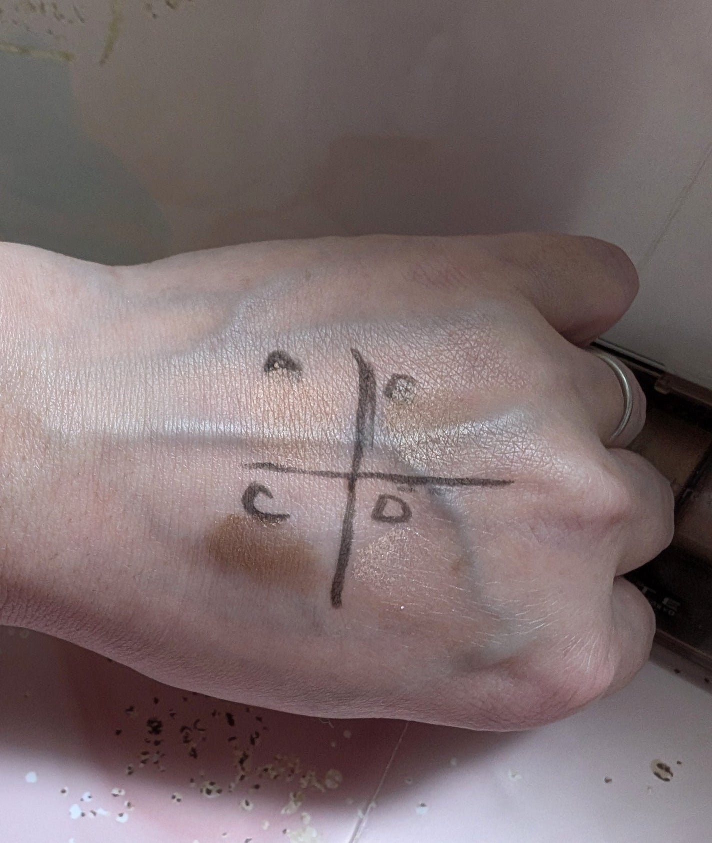 ケイト メロウブラウンアイズ/KATE/アイシャドウパレットを使ったクチコミ(7枚目)