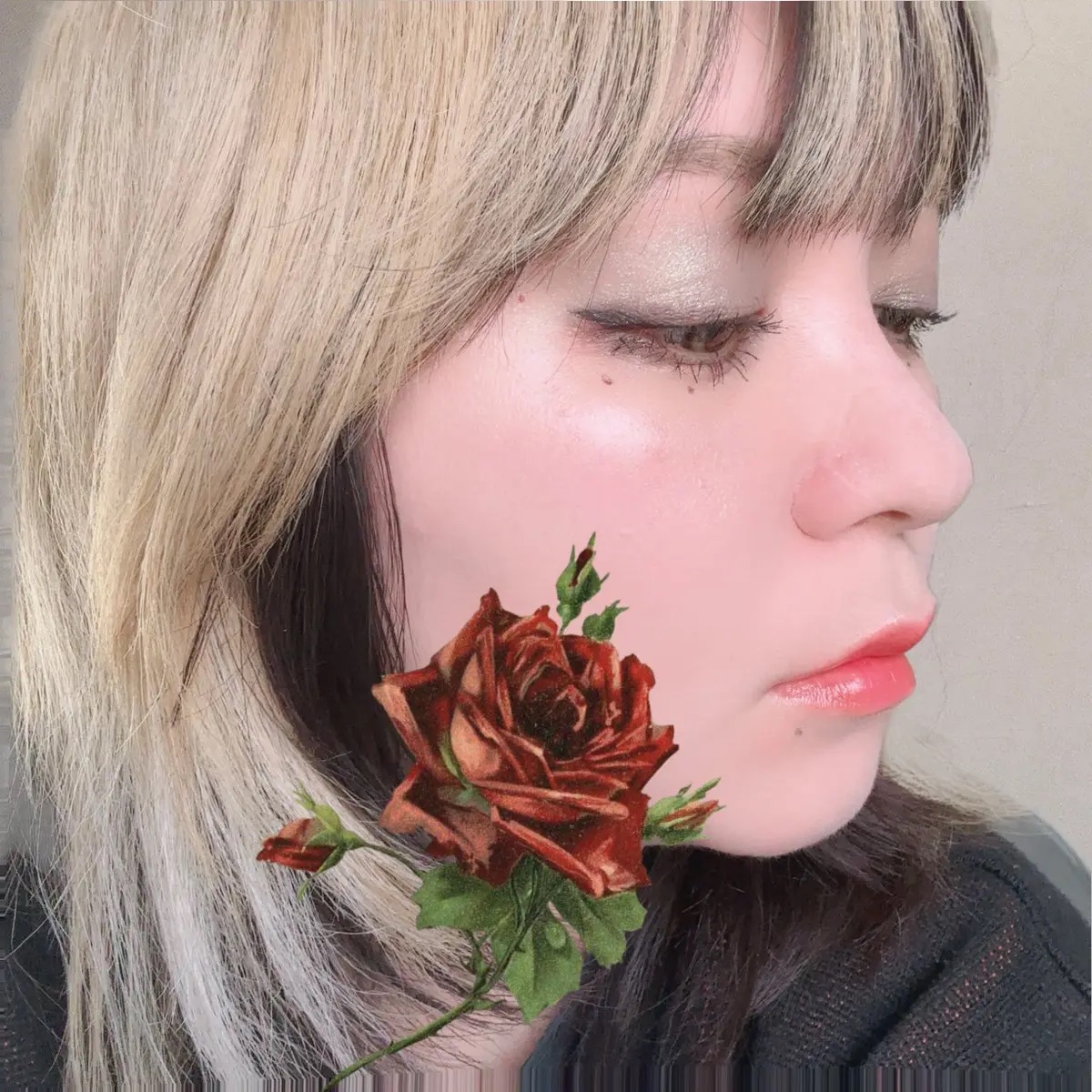 トゥルーディメンションラディアンスバーム/hince/スティックハイライトを使ったクチコミ（1枚目）