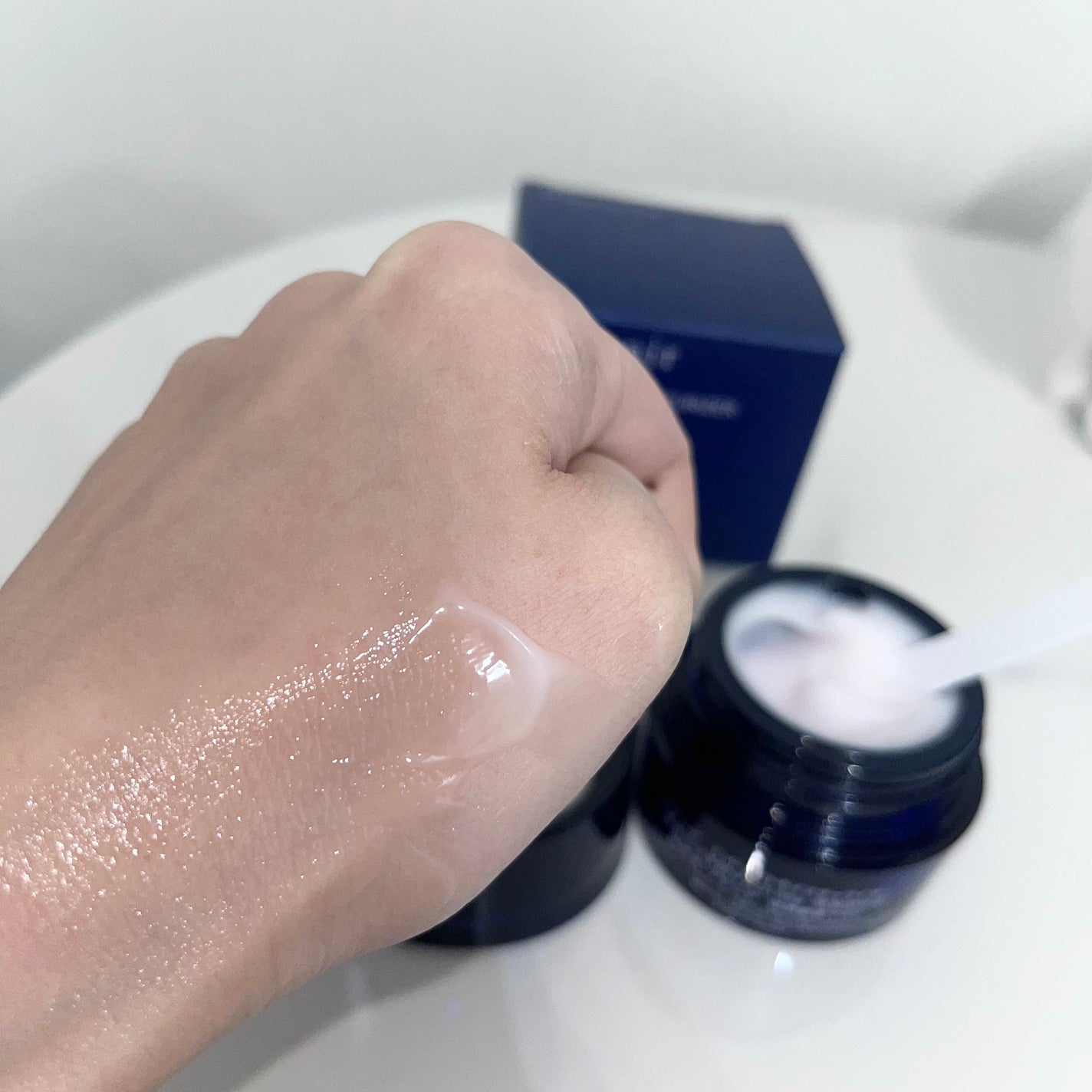 アテニア ミッドナイトモイスチャライザー/アテニア/フェイスクリームを使ったクチコミ(3枚目)