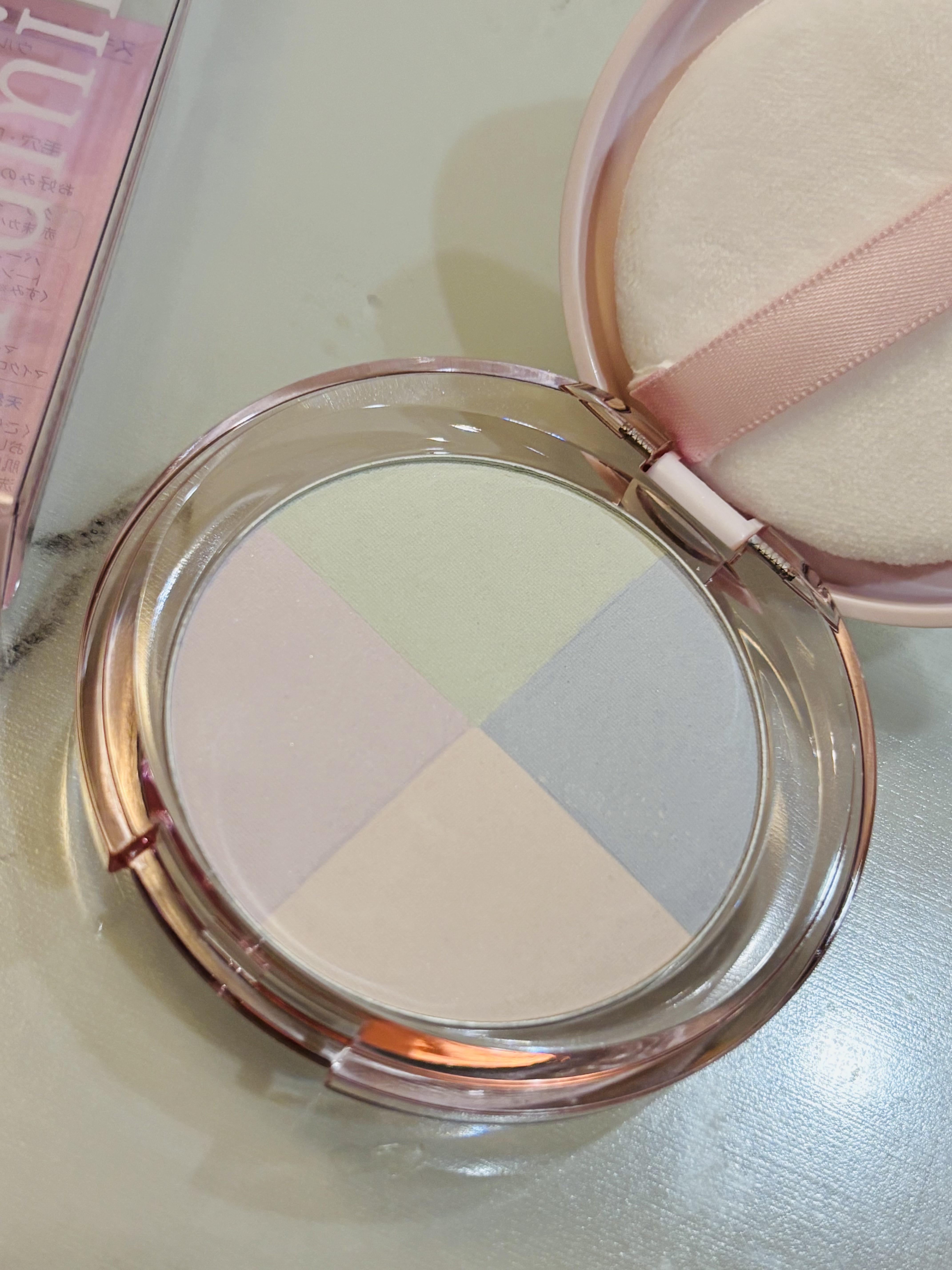 ウルミナプラス 生つや肌 プリズムパウダー/ウルミナプラス/プレストパウダーを使ったクチコミ（3枚目）