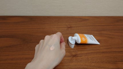 サンスクリーン+モイスト(色付き)<日焼け止め>/DR.WU/日焼け止めローションを使ったクチコミ(2枚目)