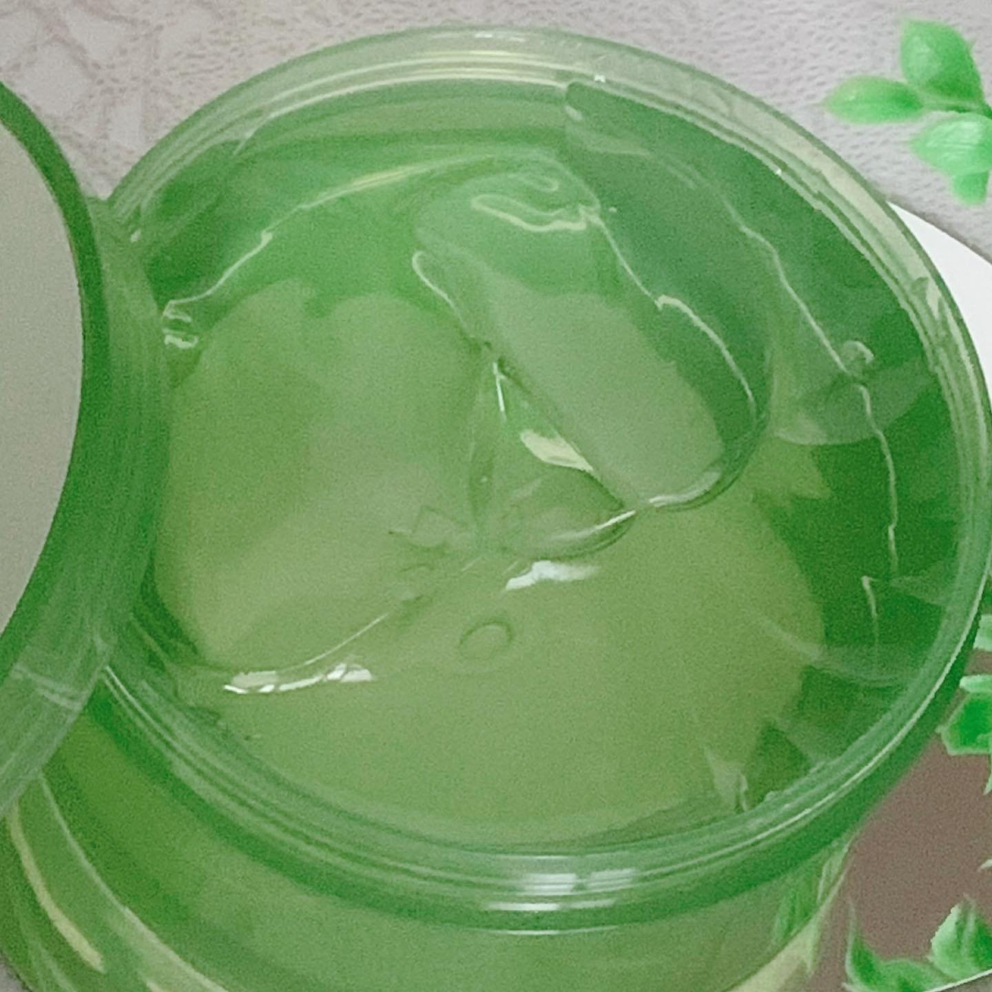 マイルド＆モイスチャーアロエジェル/ネイチャーリパブリック/ボディローションを使ったクチコミ（3枚目）