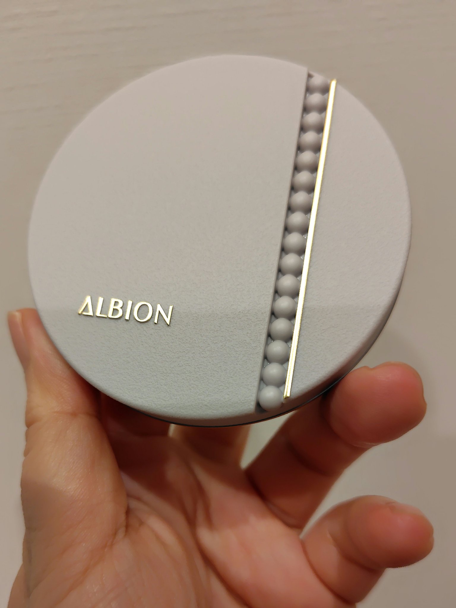 アルビオンスタジオ タフウェア ソリッド/ALBION/クリーム・エマルジョンファンデーションを使ったクチコミ（2枚目）