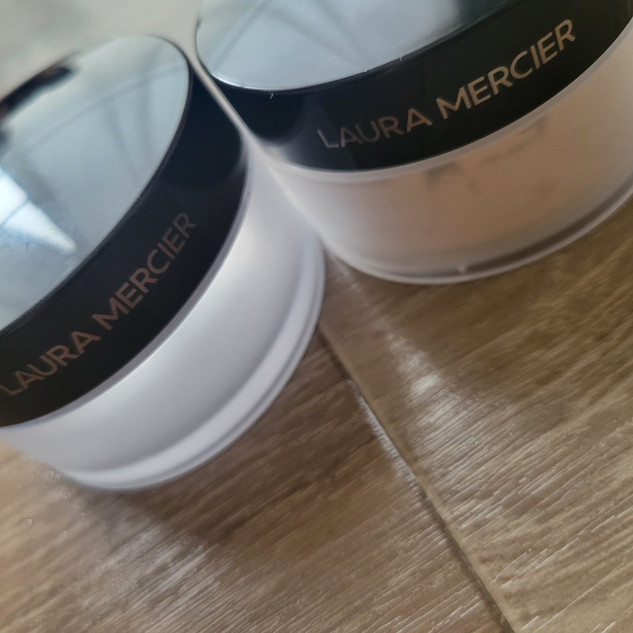 ルースセッティングパウダー トランスルーセント/ローラ メルシエ/ルースパウダーを使ったクチコミ（1枚目）