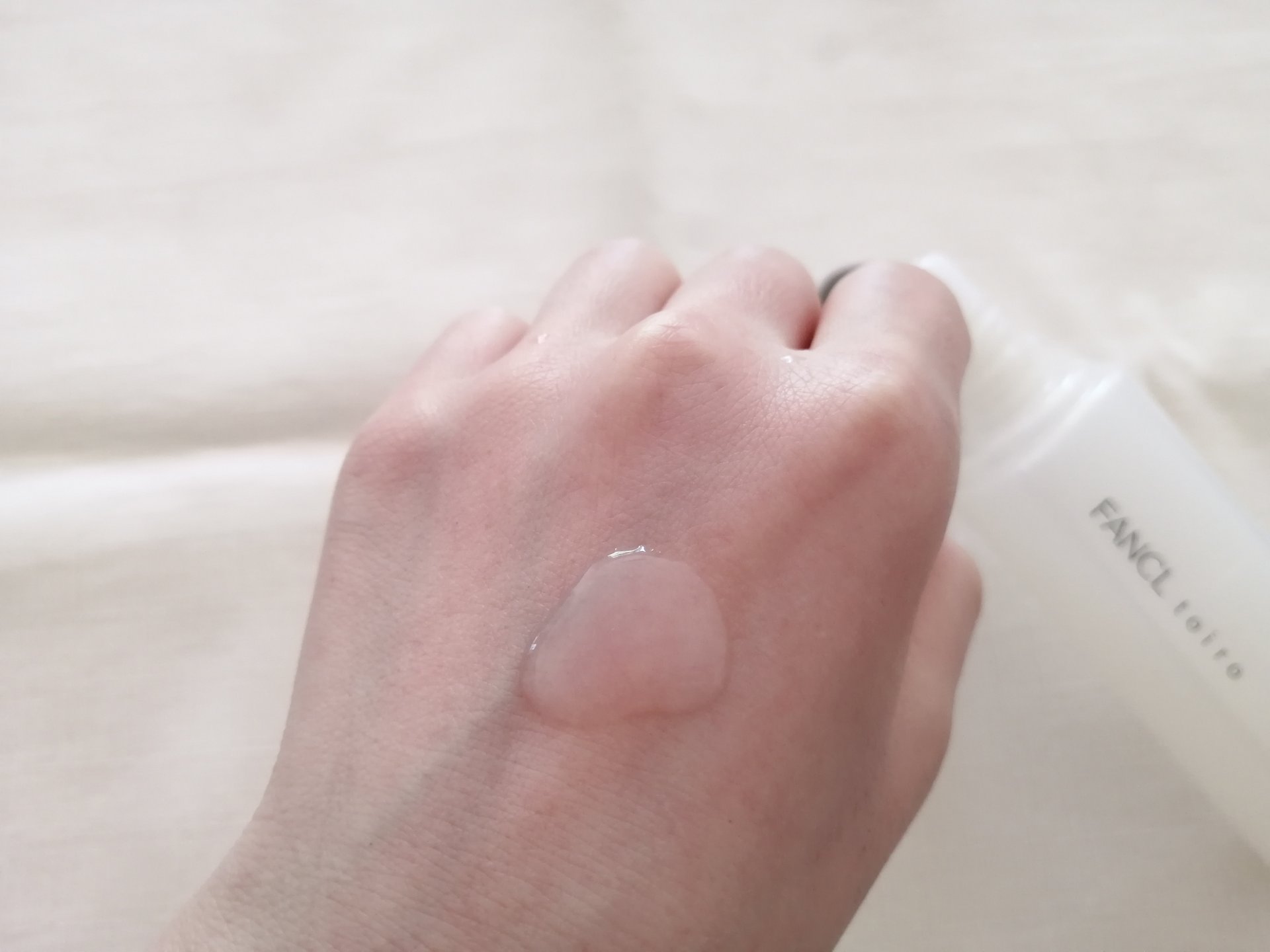 トイロ バイタライジングドロップ＜医薬部外品＞/ファンケル/化粧水を使ったクチコミ（3枚目）