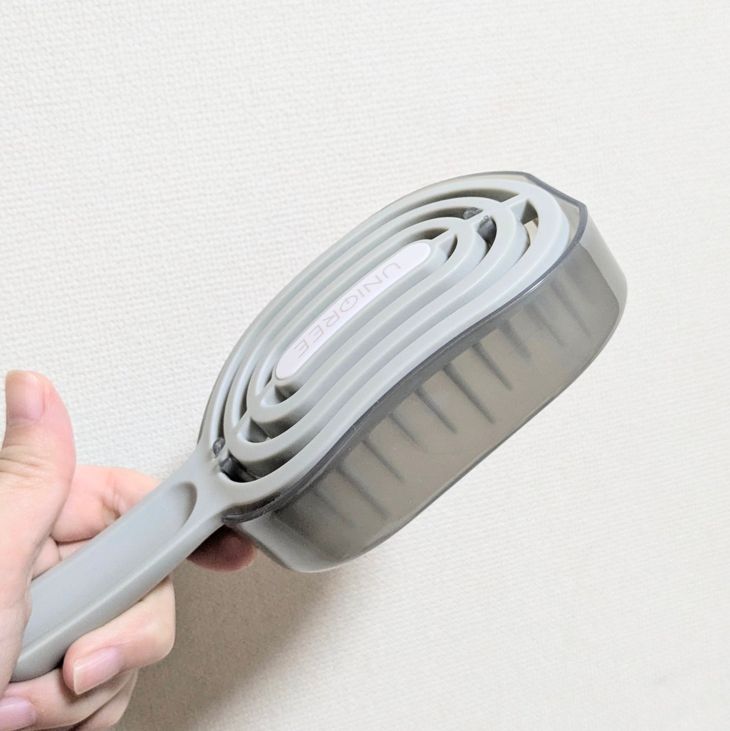 ユニークリー 4wayスムースヘアブラシ/ビー・エヌ/ヘアブラシを使ったクチコミ(2枚目)