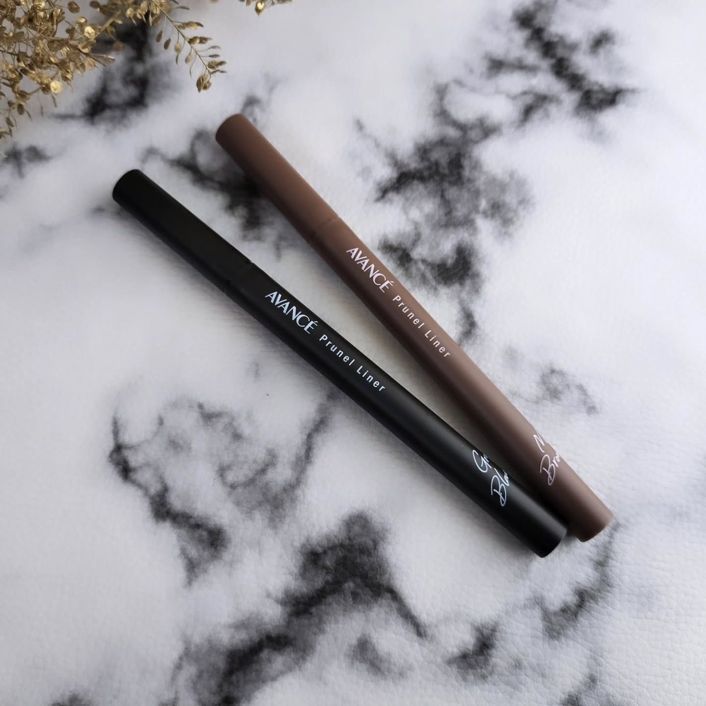 アヴァンセ プリュネルライナー/アヴァンセ/リキッドアイライナーを使ったクチコミ(3枚目)