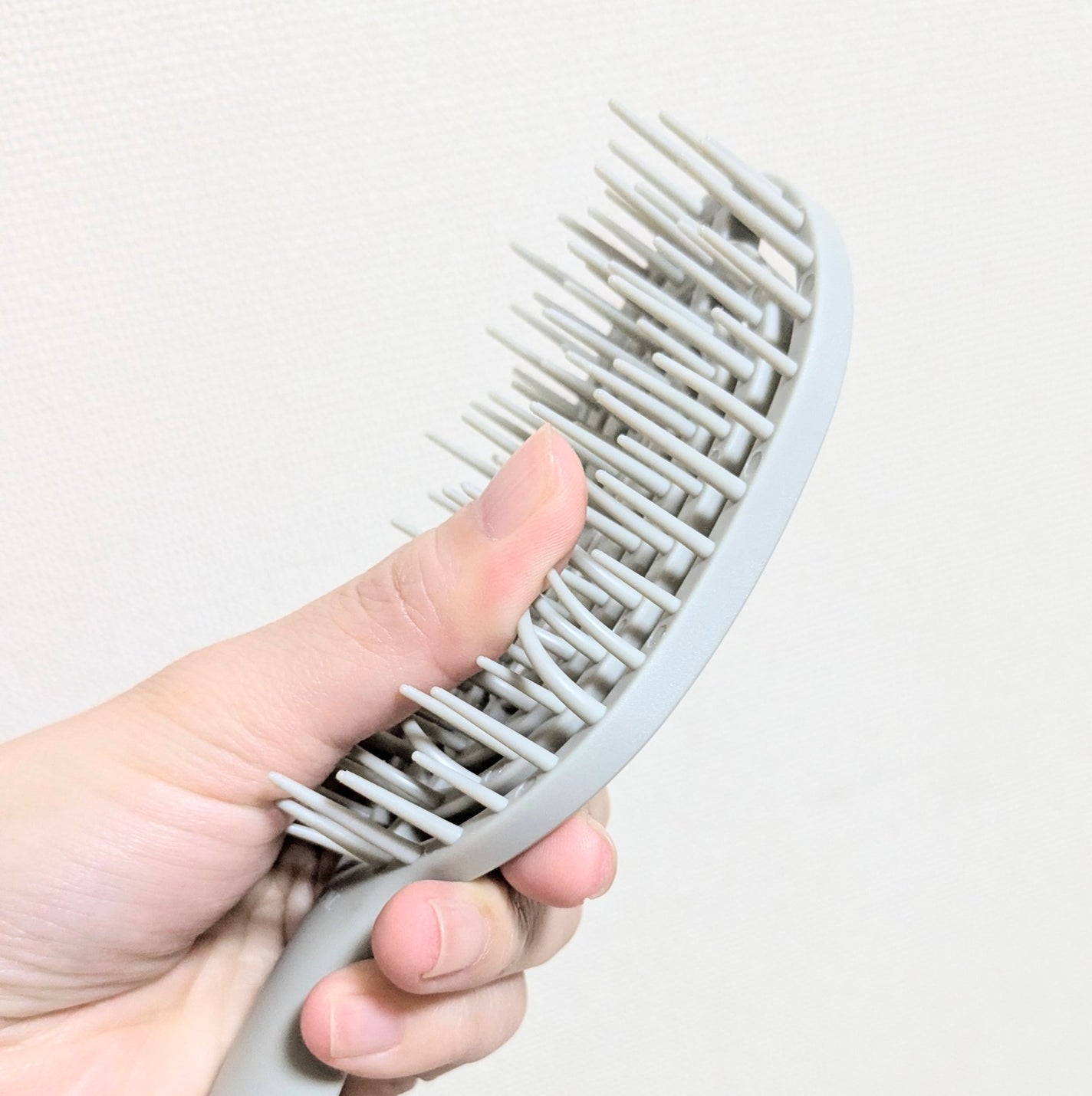 ユニークリー 4wayスムースヘアブラシ/ビー・エヌ/ヘアブラシを使ったクチコミ(3枚目)