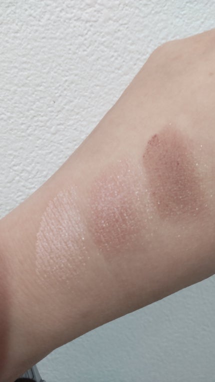 ライティングアップアイシャドウ/CEZANNE/アイシャドウを使ったクチコミ(2枚目)