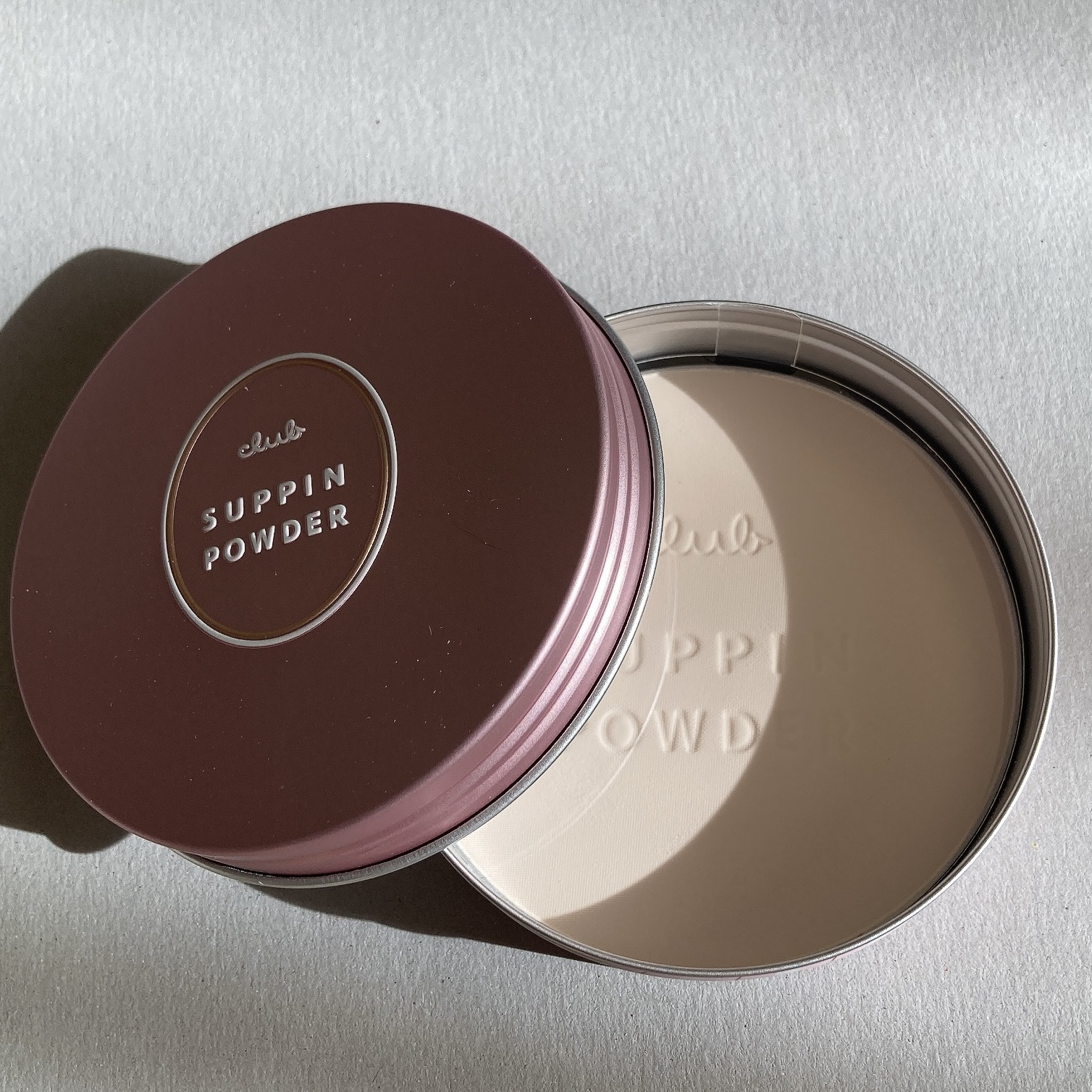 すっぴんパウダーC パステルローズの香り/クラブ/プレストパウダーを使ったクチコミ（1枚目）