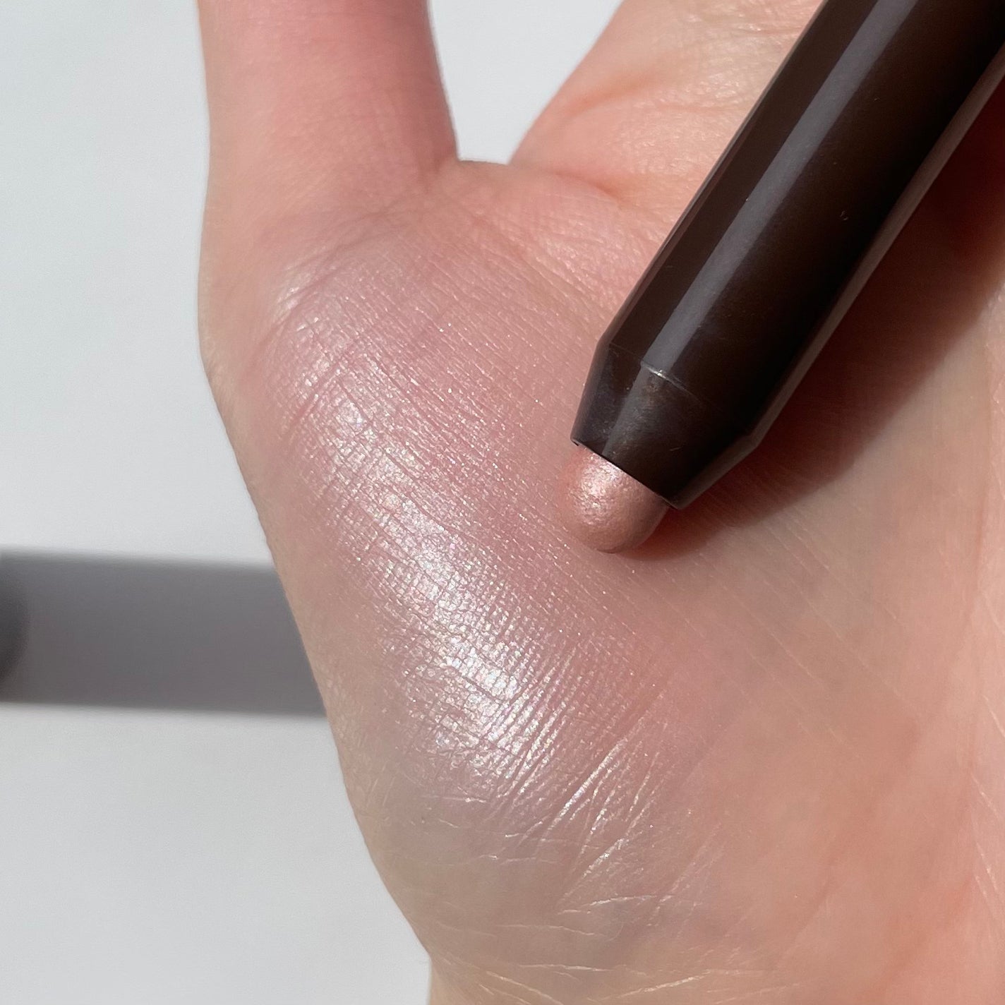 グリームオンフィットシャドウ/excel/スティックアイシャドウを使ったクチコミ(3枚目)