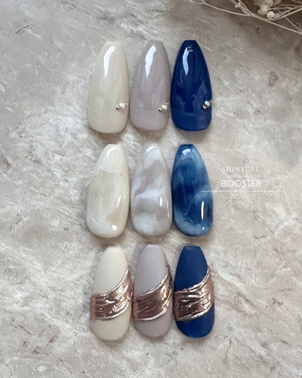 じーなღセルフネイル on LIPS 「SHINYGELさんの新色🤍グレージュ大好き民としてまたお気に..」(5枚目)