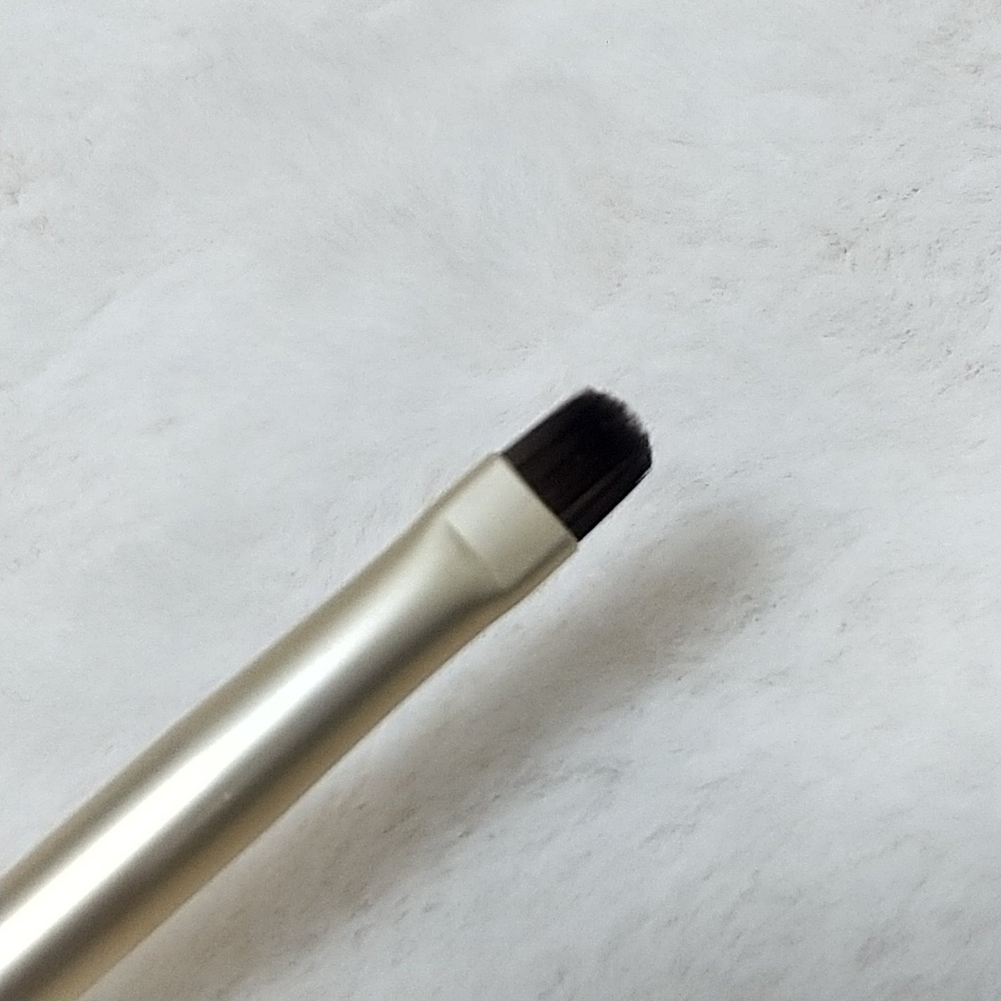 ダブルエンドコンシーラーブラシ/ロージーローザ/メイクブラシを使ったクチコミ(2枚目)