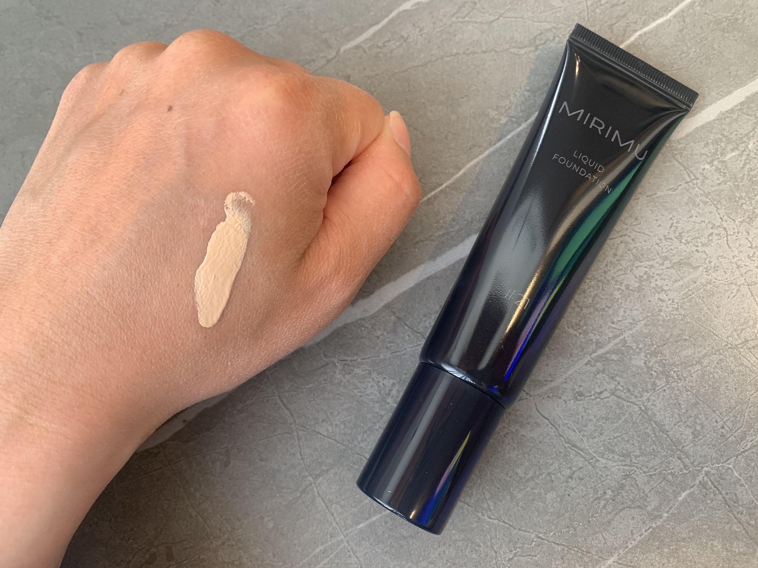 リキッドファンデーション/MIRIMU/リキッドファンデーションを使ったクチコミ（2枚目）
