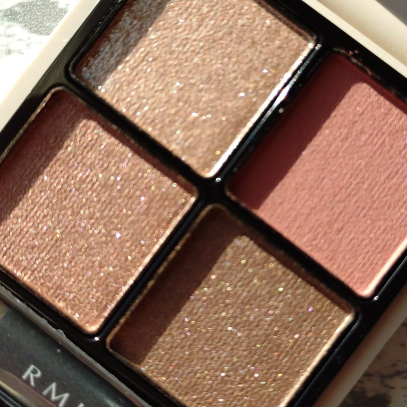 RMK シンクロマティック アイシャドウパレット/RMK/アイシャドウパレットを使ったクチコミ(3枚目)