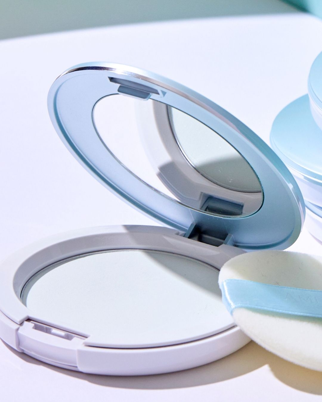 アンプルール フェイスパウダー クール/アンプルール/プレストパウダーを使ったクチコミ（2枚目）