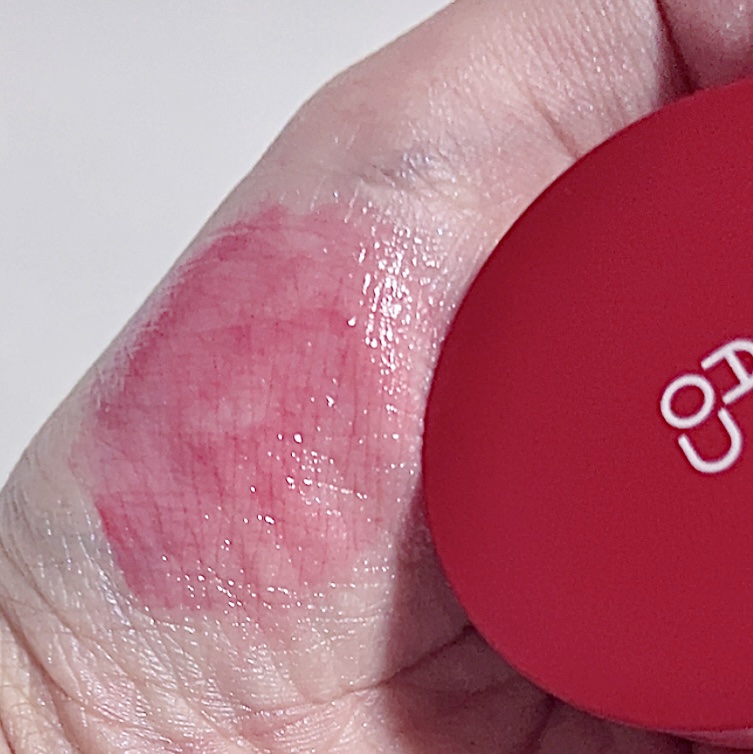 GLOWY TINT BALM/AOU/リップグロスを使ったクチコミ（3枚目）