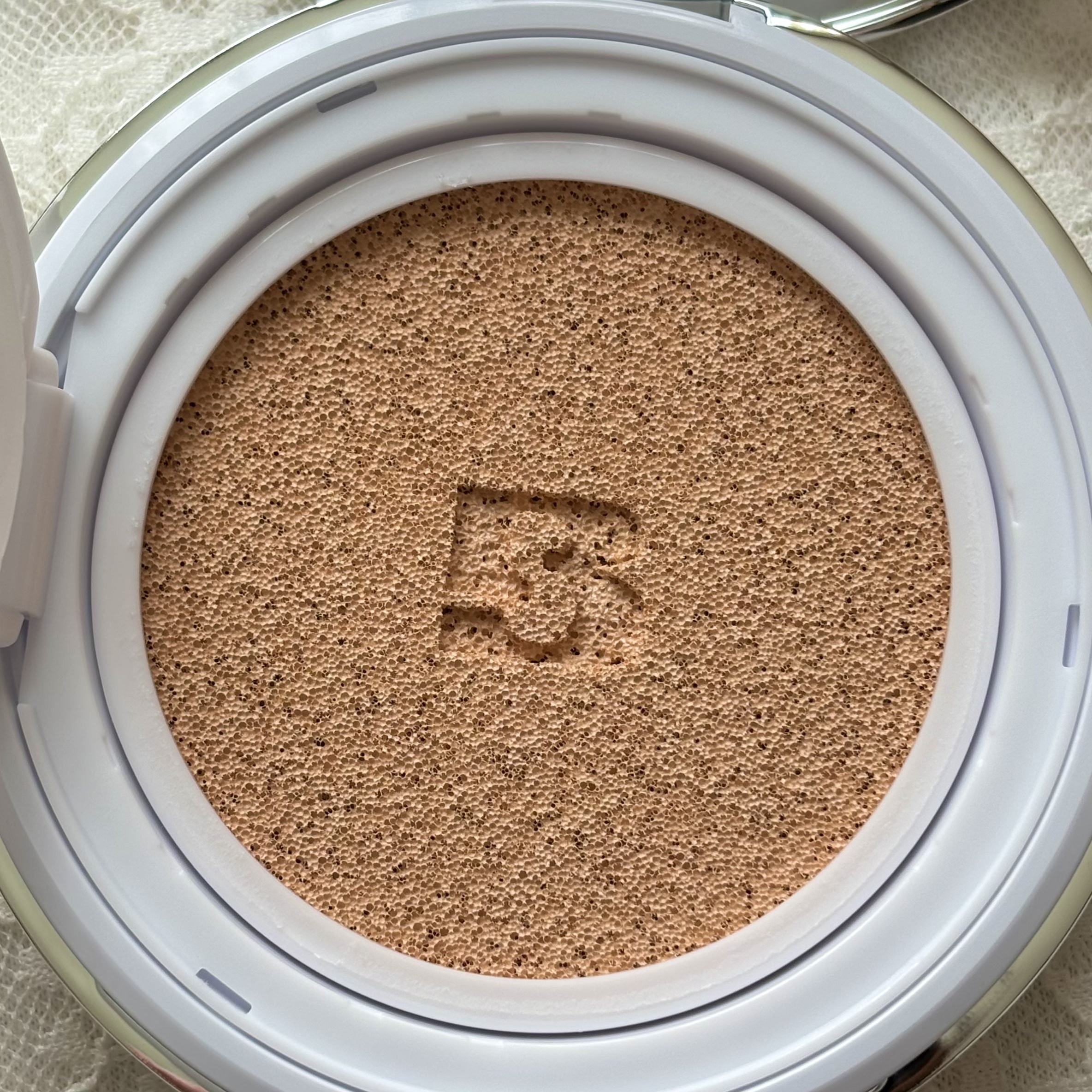 BRAYE EFFORTLESS CUSHION (3 COLORS)/BRAYE/クッションファンデーションを使ったクチコミ（2枚目）