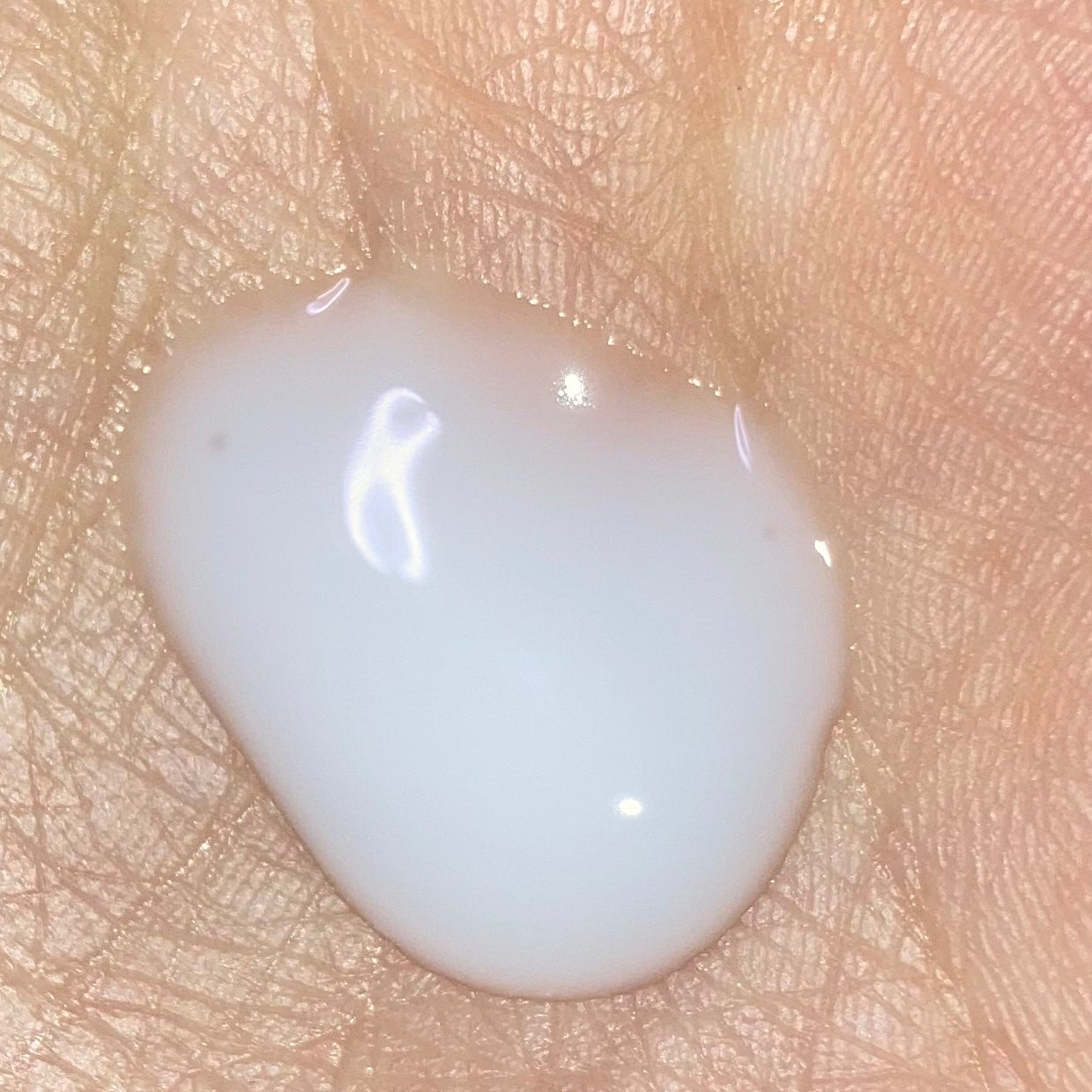 ハトムギボディミルク/麗白/ボディミルクを使ったクチコミ(3枚目)