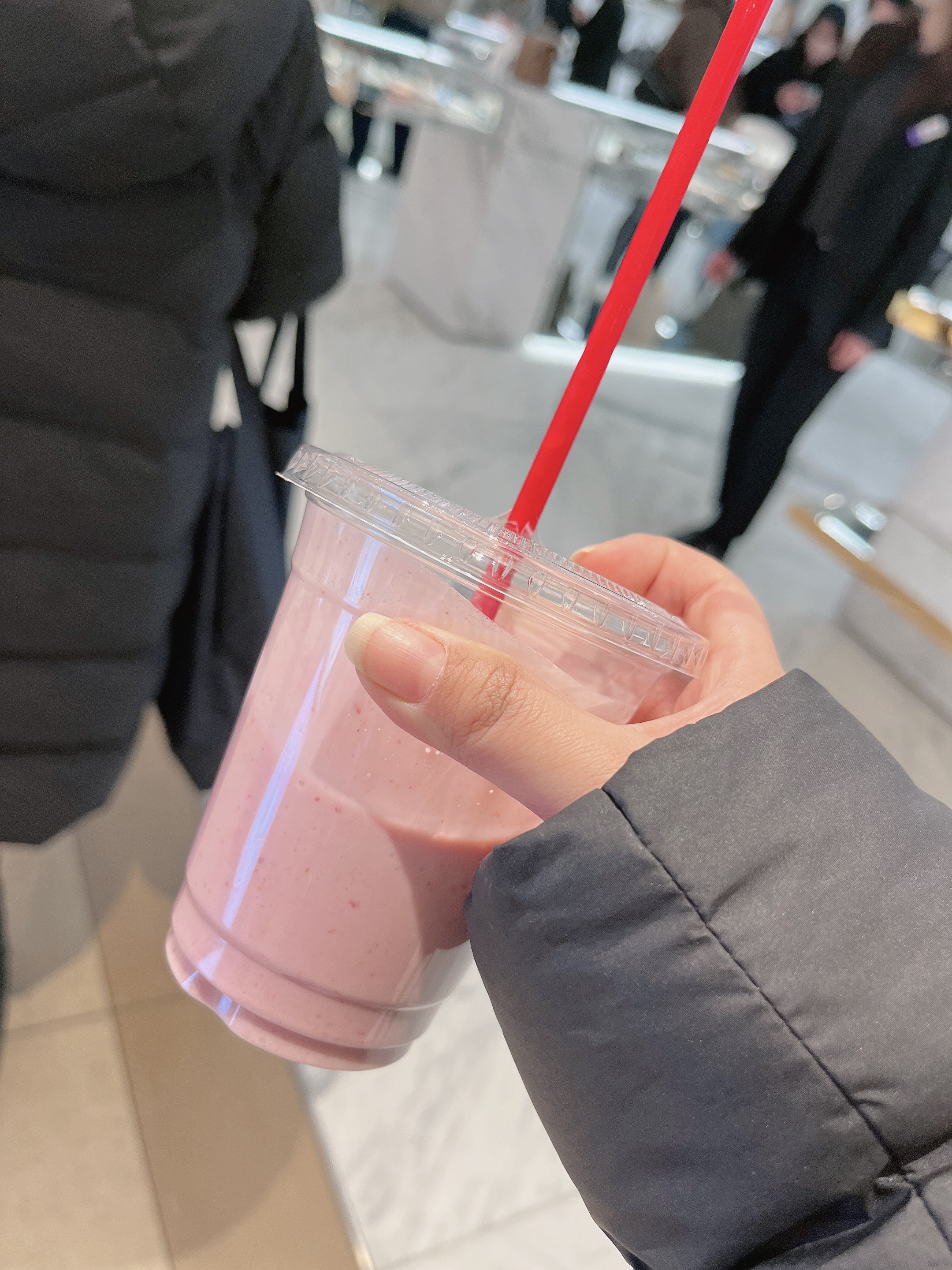 いちご💗🍓ダイエットしなきゃ🥲🥲🥲