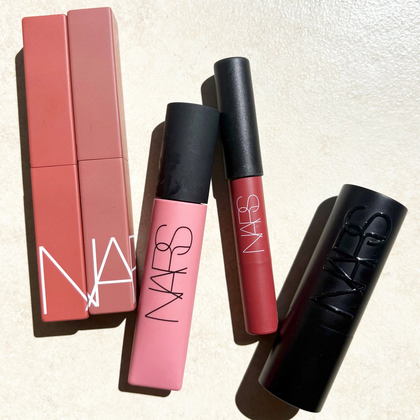 エアーマット リップカラー/NARS/口紅を使ったクチコミ(2枚目)