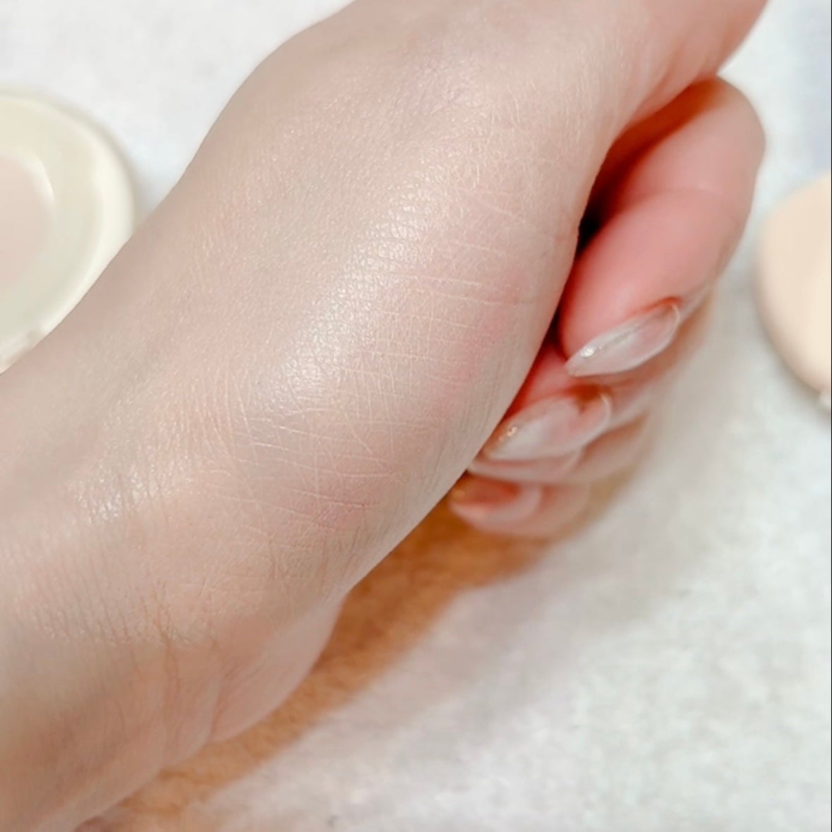 フィー クッションエッグフィットカバー/fwee/クッションファンデーションを使ったクチコミ(5枚目)