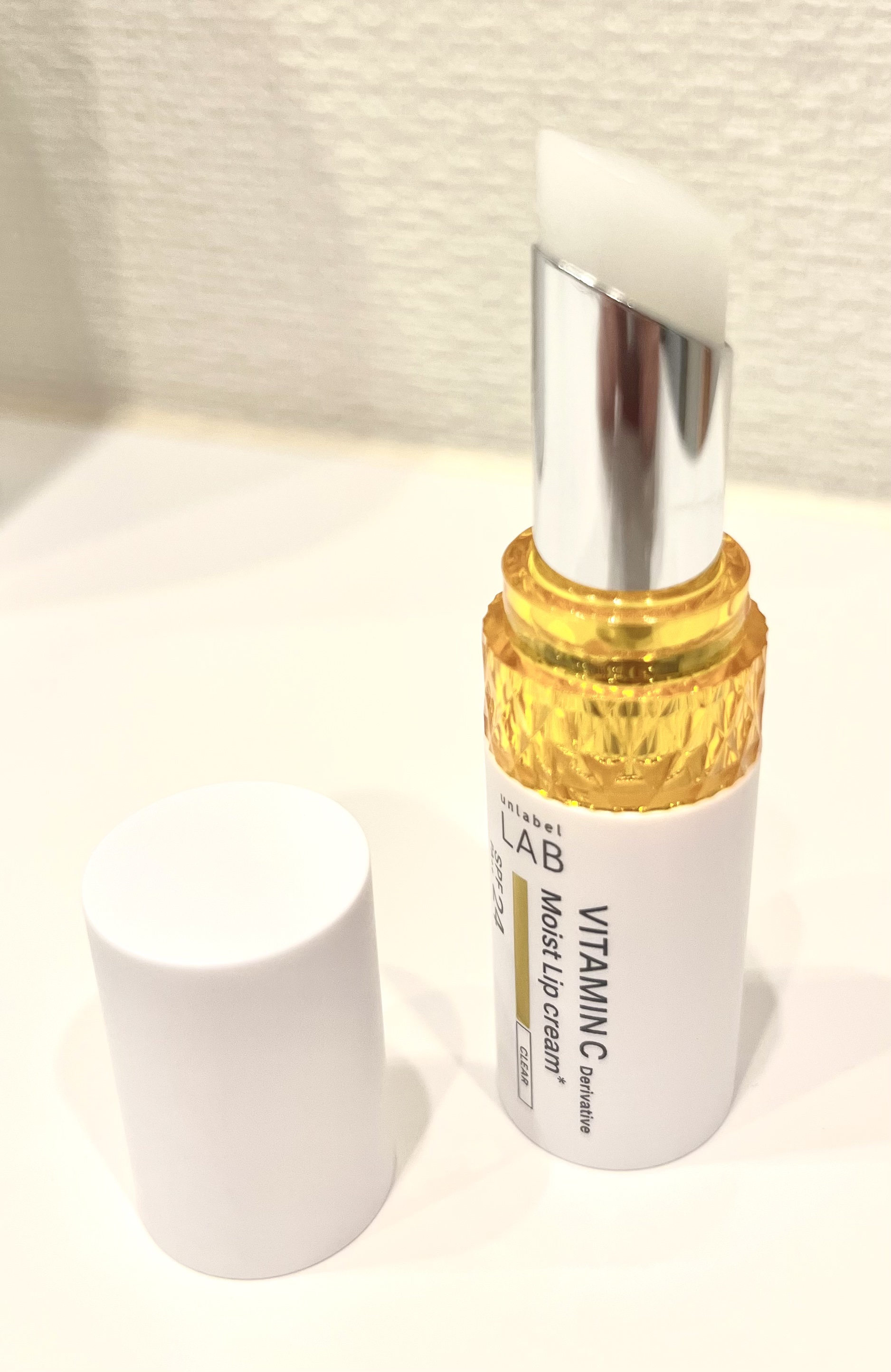 アンレーベル ラボ　V モイスト UVリップクリーム/unlabel/リップクリームを使ったクチコミ（3枚目）