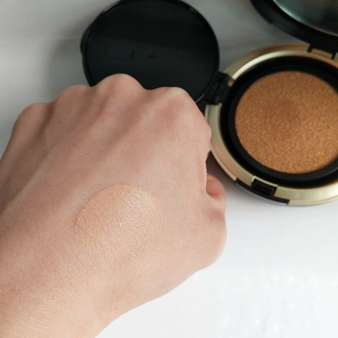 HARIAS　薬用クッションファンデーション/HARIAS/クッションファンデーションを使ったクチコミ（3枚目）