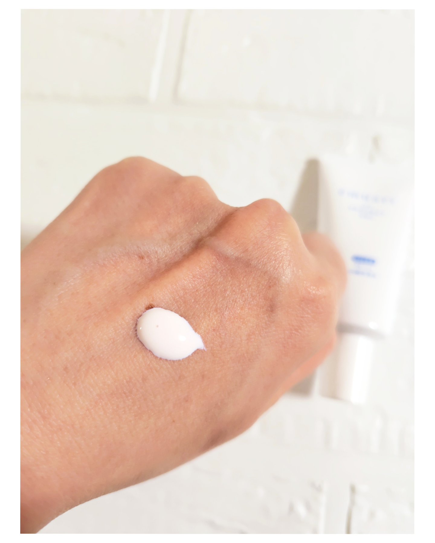 UVプロテクトゲル/emuart(エミュアール)/化粧下地を使ったクチコミ（3枚目）