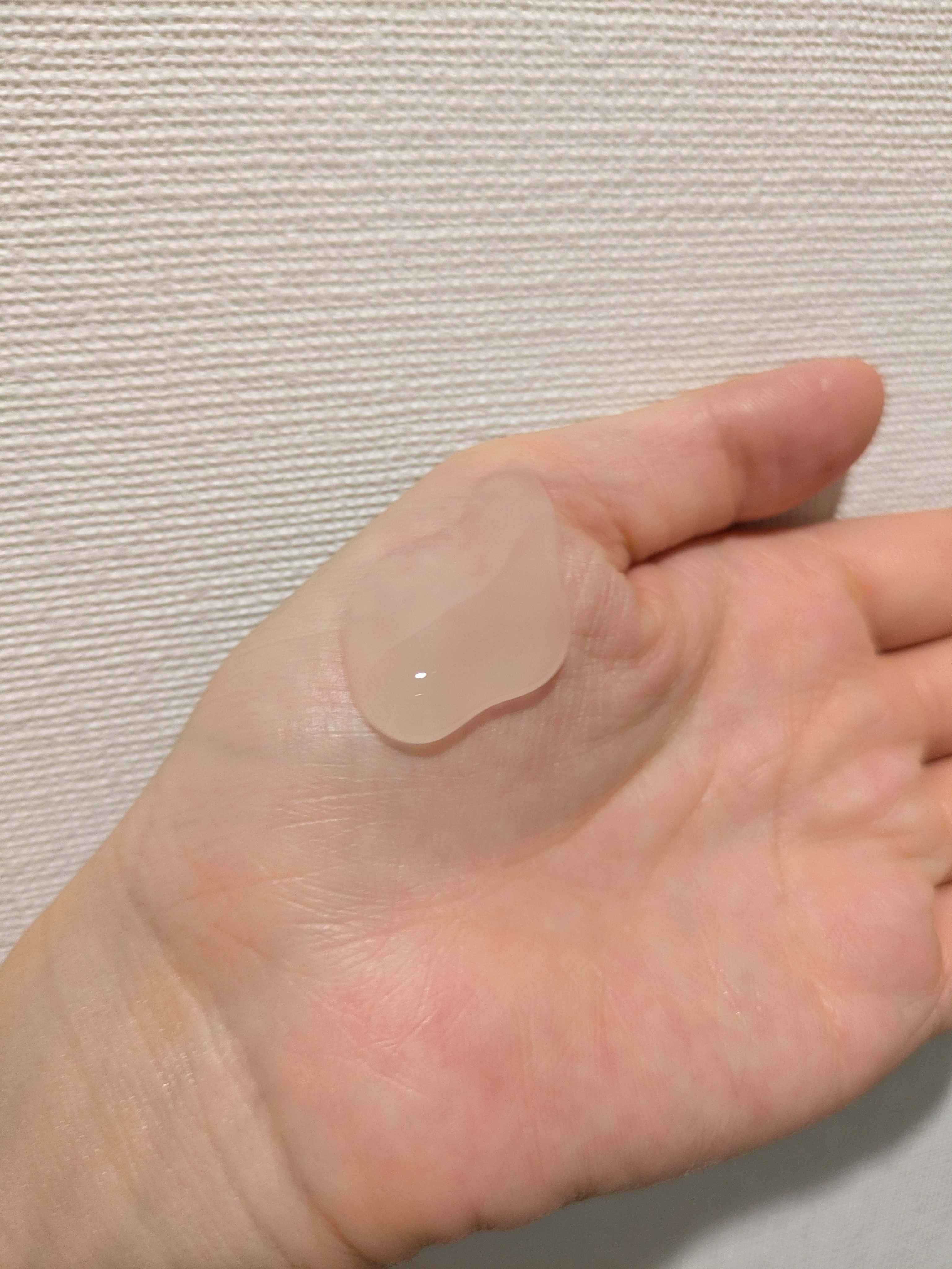 エリクシール ルフレ バランシング おやすみマスク/エリクシール/フェイスクリームを使ったクチコミ（2枚目）