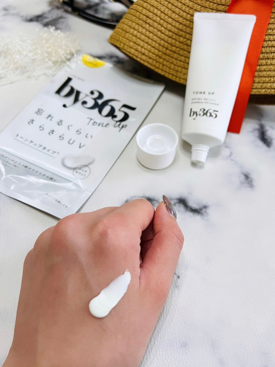by365 パウダリーUVクリーム トーンアップ/ナリスアップ/日焼け止め・UVケアを使ったクチコミ(3枚目)