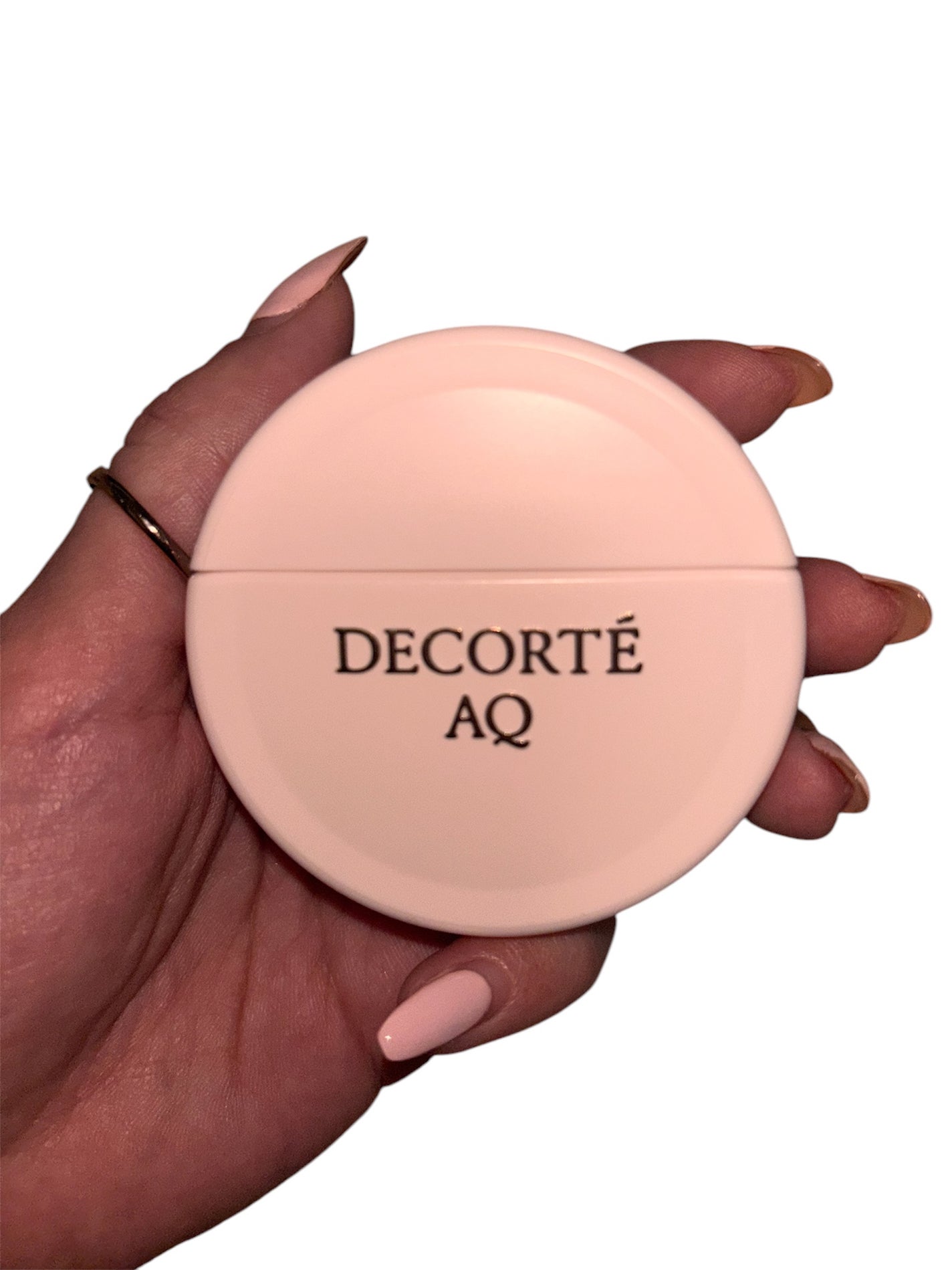 AQ ハンドエッセンス/DECORTÉ/ハンドクリームを使ったクチコミ(1枚目)