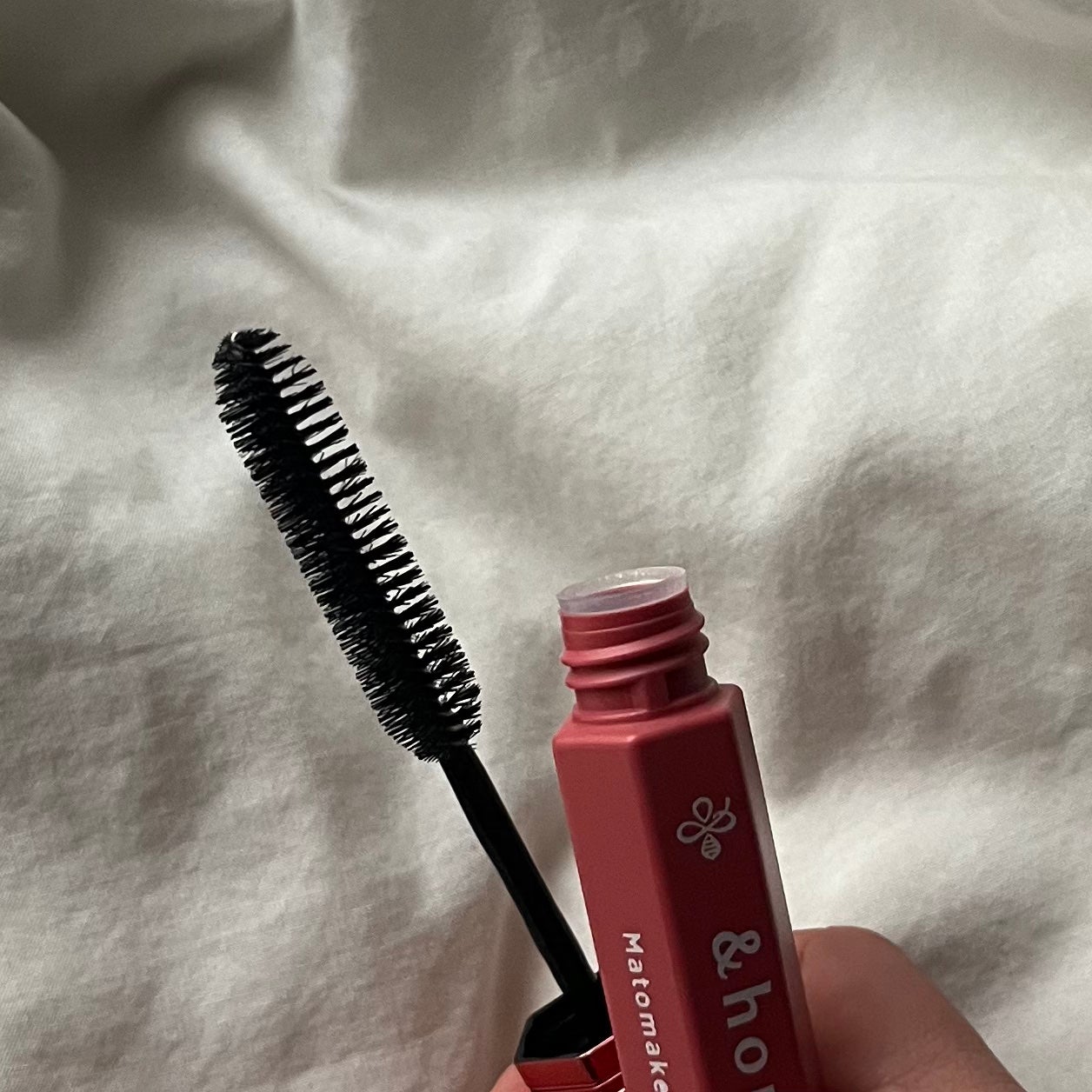 アンドハニー マトメイク スティック ミラクルホールド4.0/&honey/ヘアジェルを使ったクチコミ(2枚目)