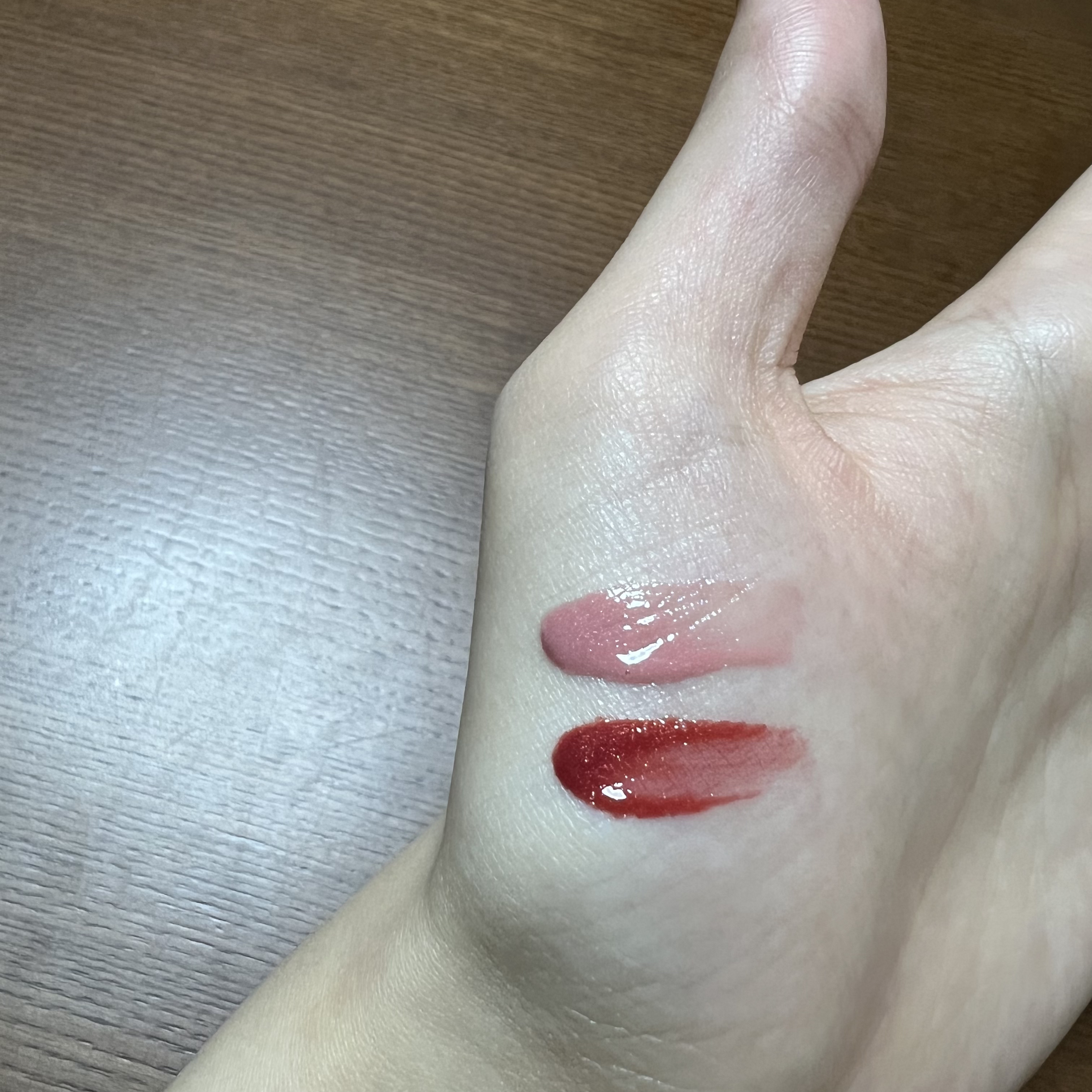 アップトゥーミー　ハグマイリップ　カラーロックプランパー/up2me/リッププランパーを使ったクチコミ（3枚目）