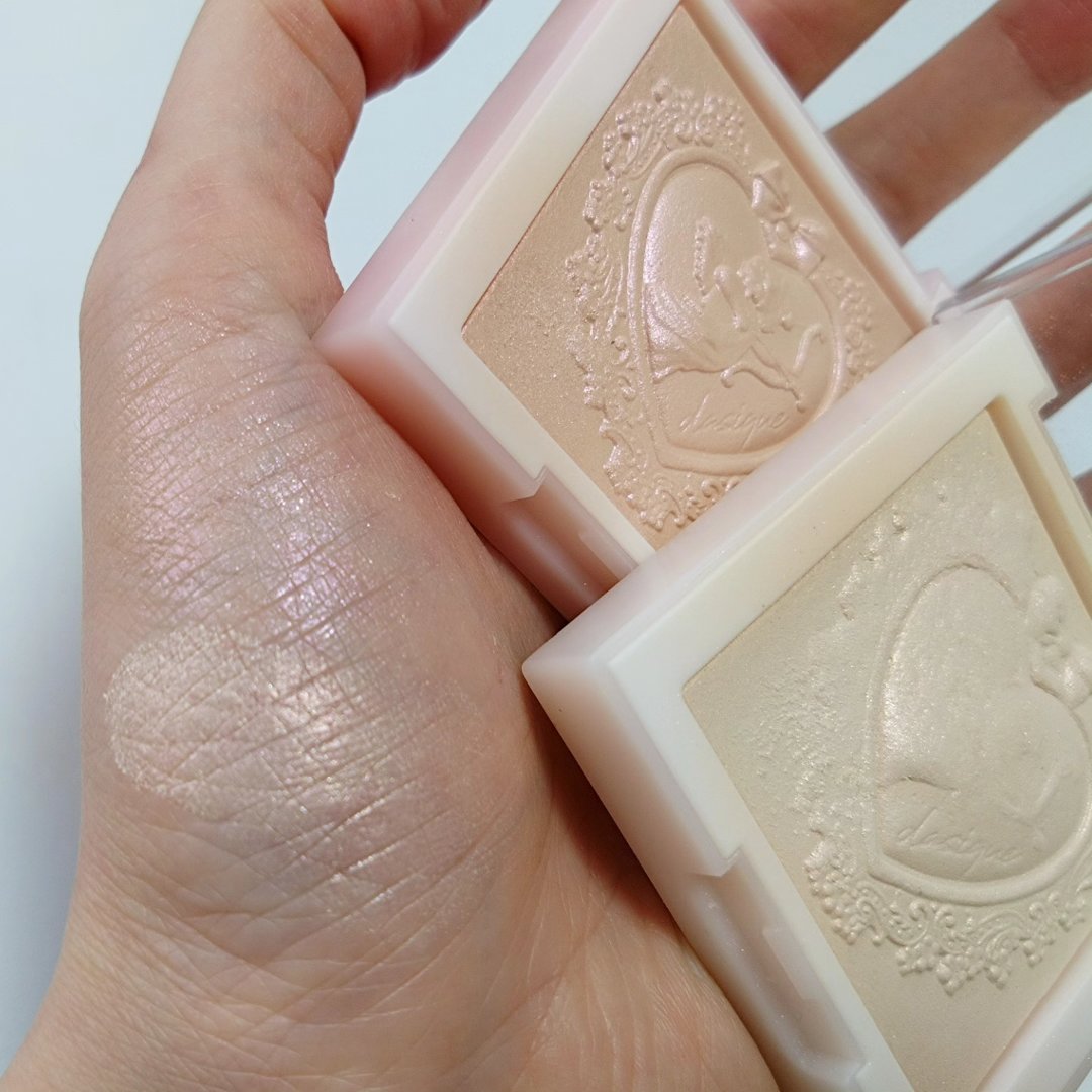 ラックスグロウハイライター/dasique/パウダーハイライトを使ったクチコミ（2枚目）