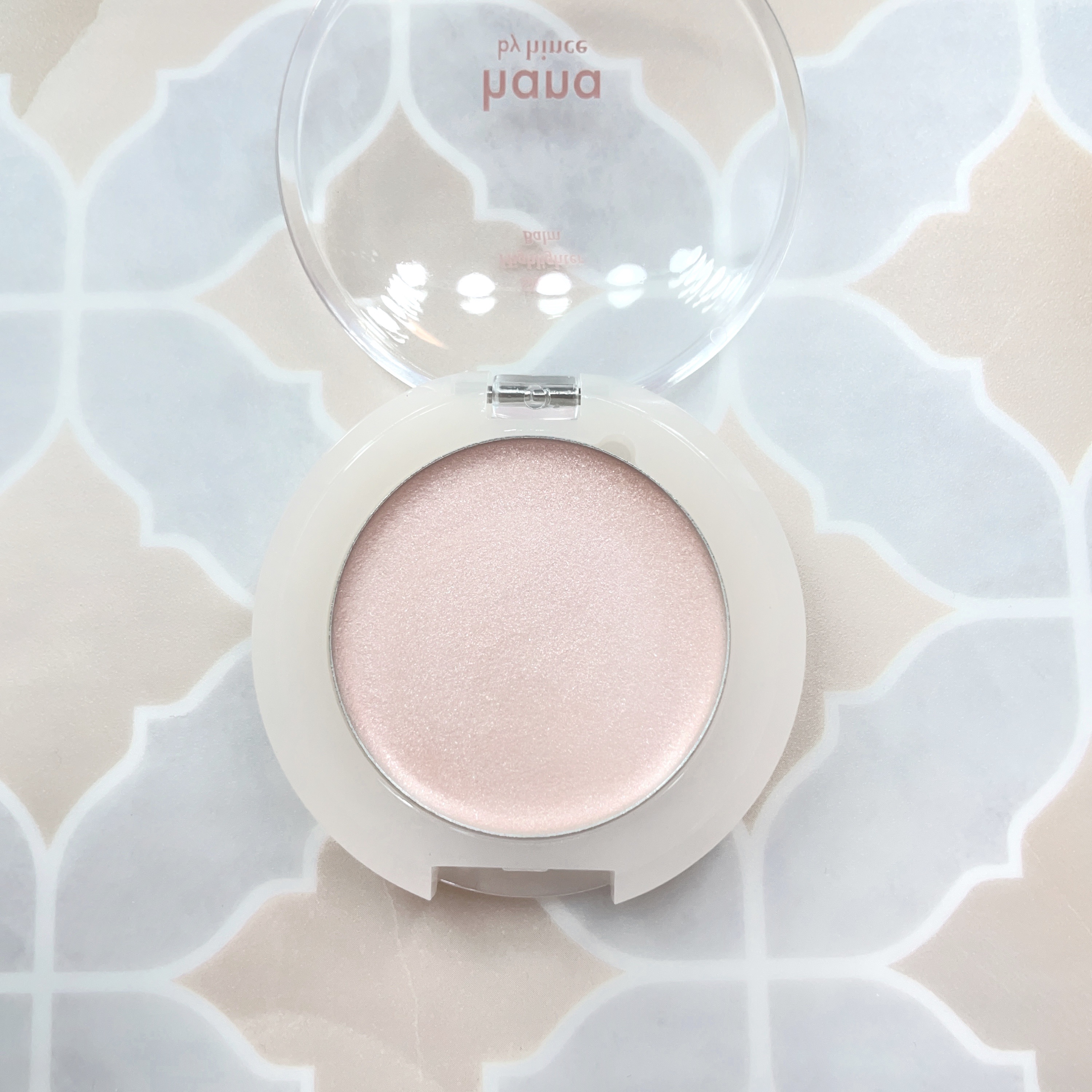 シャインハイライターバーム/hana by hince/クリームハイライトを使ったクチコミ（2枚目）