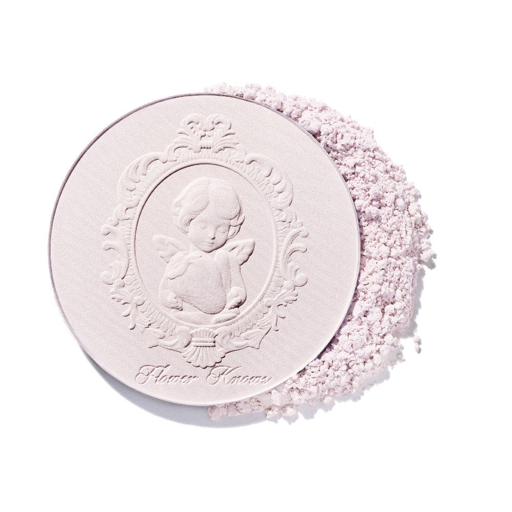 ストロベリーキューピッドコレクション プレストパウダー 01 Soft Lavender
