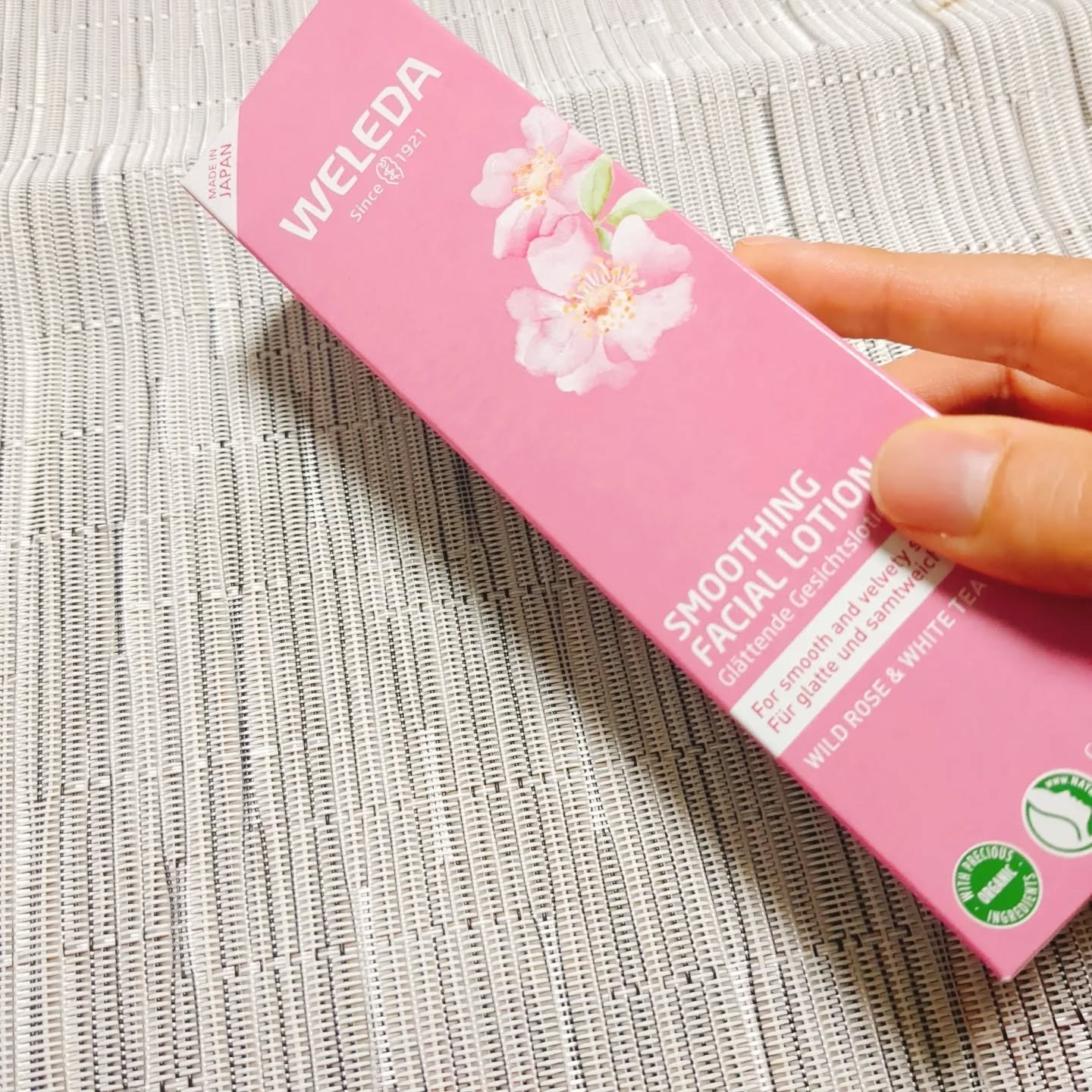 ワイルドローズ スムージングローション/WELEDA/化粧水を使ったクチコミ（3枚目）