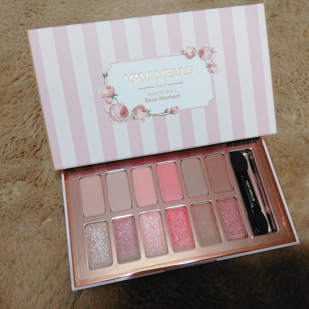 バレンタインボックス3ローズモーメント/VAVI MELLO/アイシャドウパレットを使ったクチコミ（1枚目）