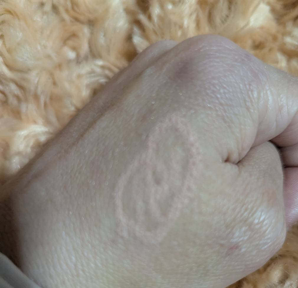 描くアイゾーンコンシーラー/CEZANNE/ペンシルコンシーラーを使ったクチコミ（2枚目）