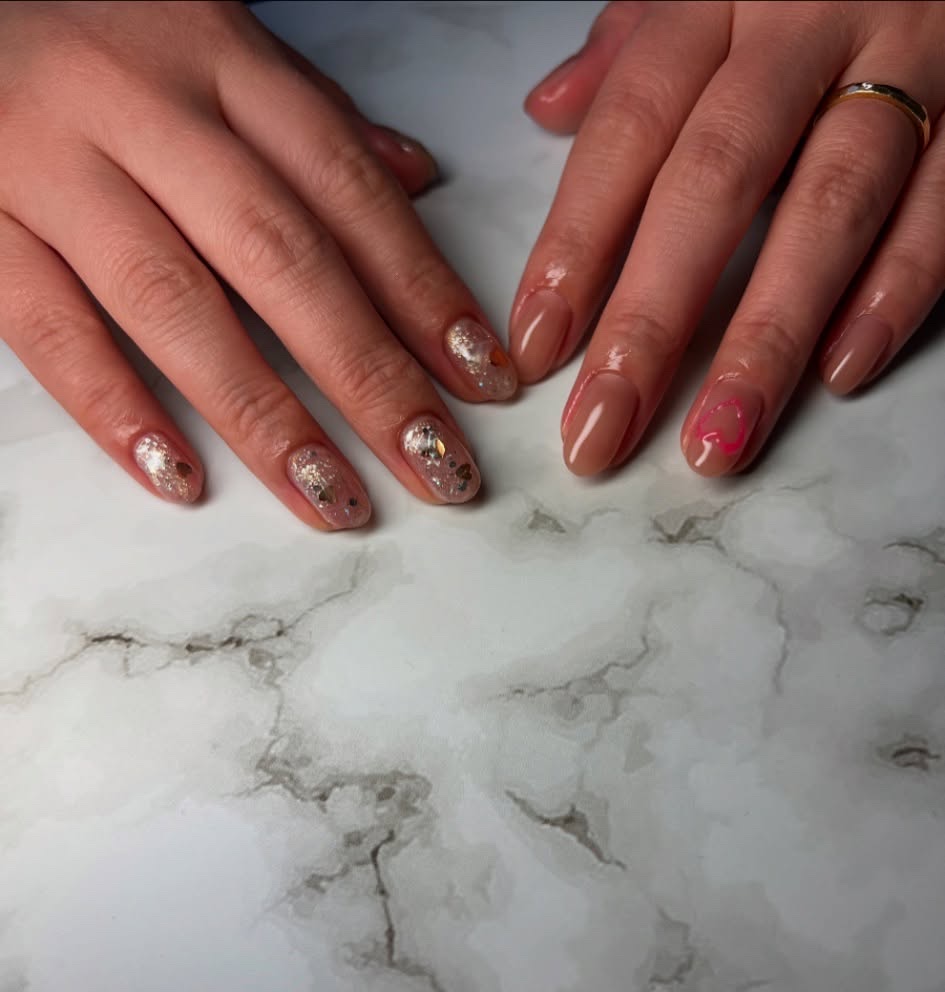 #ネイル,#ニュアンスネイル,#ジェルネイル,#ギャルネイル,#ネイル,#城陽ネイルのネイルデザイン