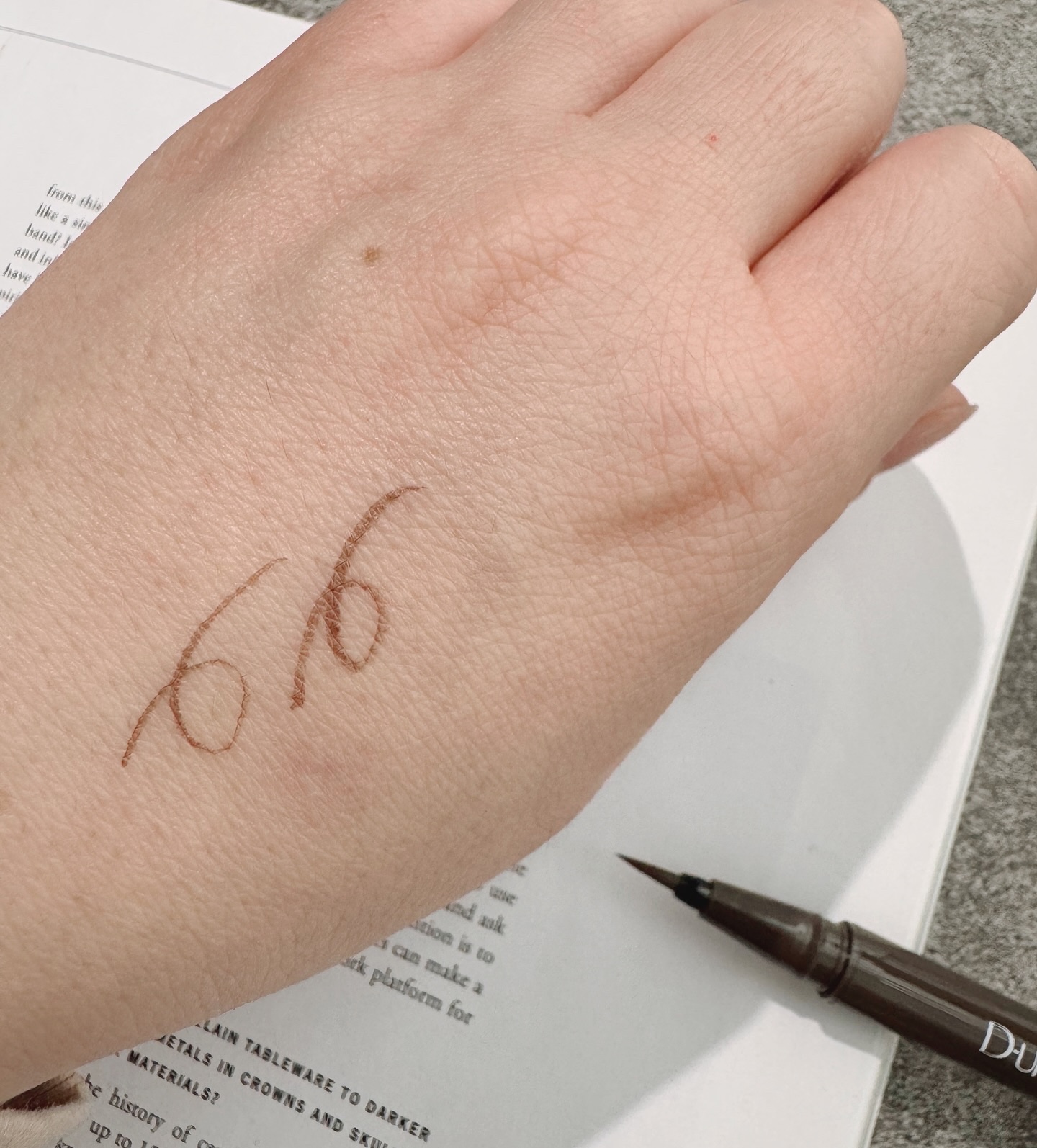 シルキーリキッドアイライナーWP/D-UP/リキッドアイライナーを使ったクチコミ（2枚目）