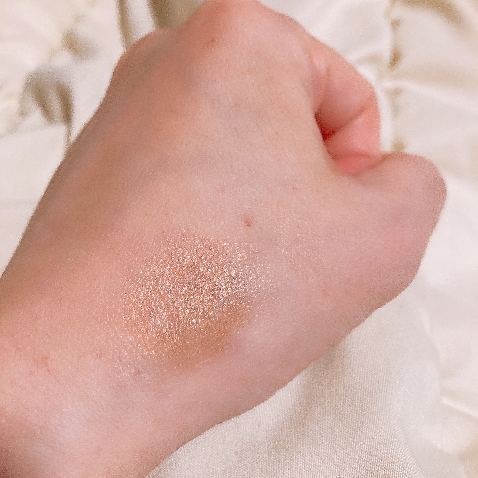 ボーム エサンシエル ソーラー グロウ/CHANEL/スティックハイライトを使ったクチコミ（3枚目）