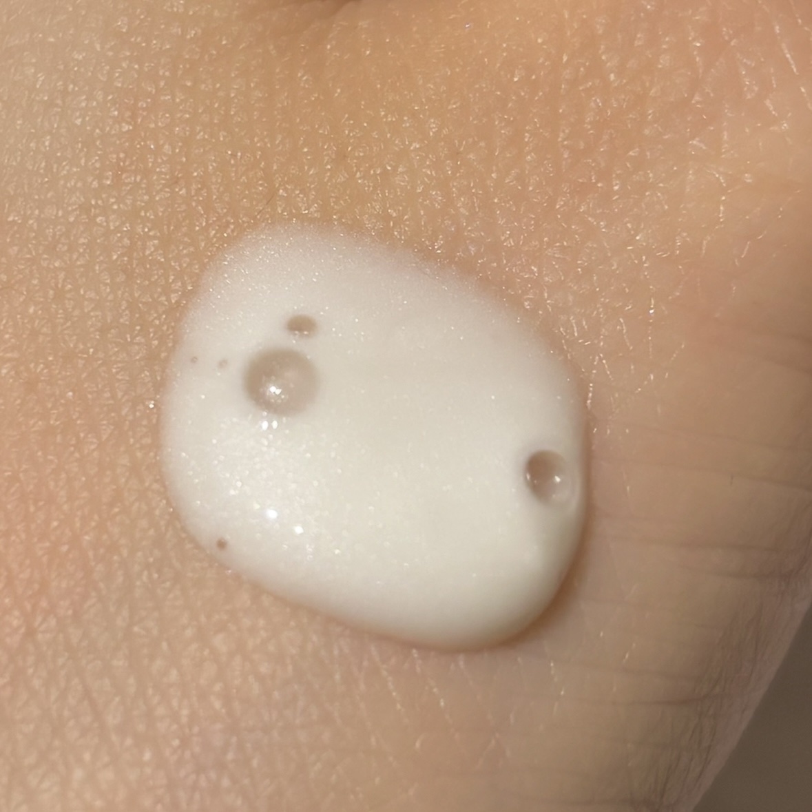 SK-II ジェノプティクス インフィニットオーラ エッセンス〈医薬部外品〉 /SK-II/美容液を使ったクチコミ（3枚目）