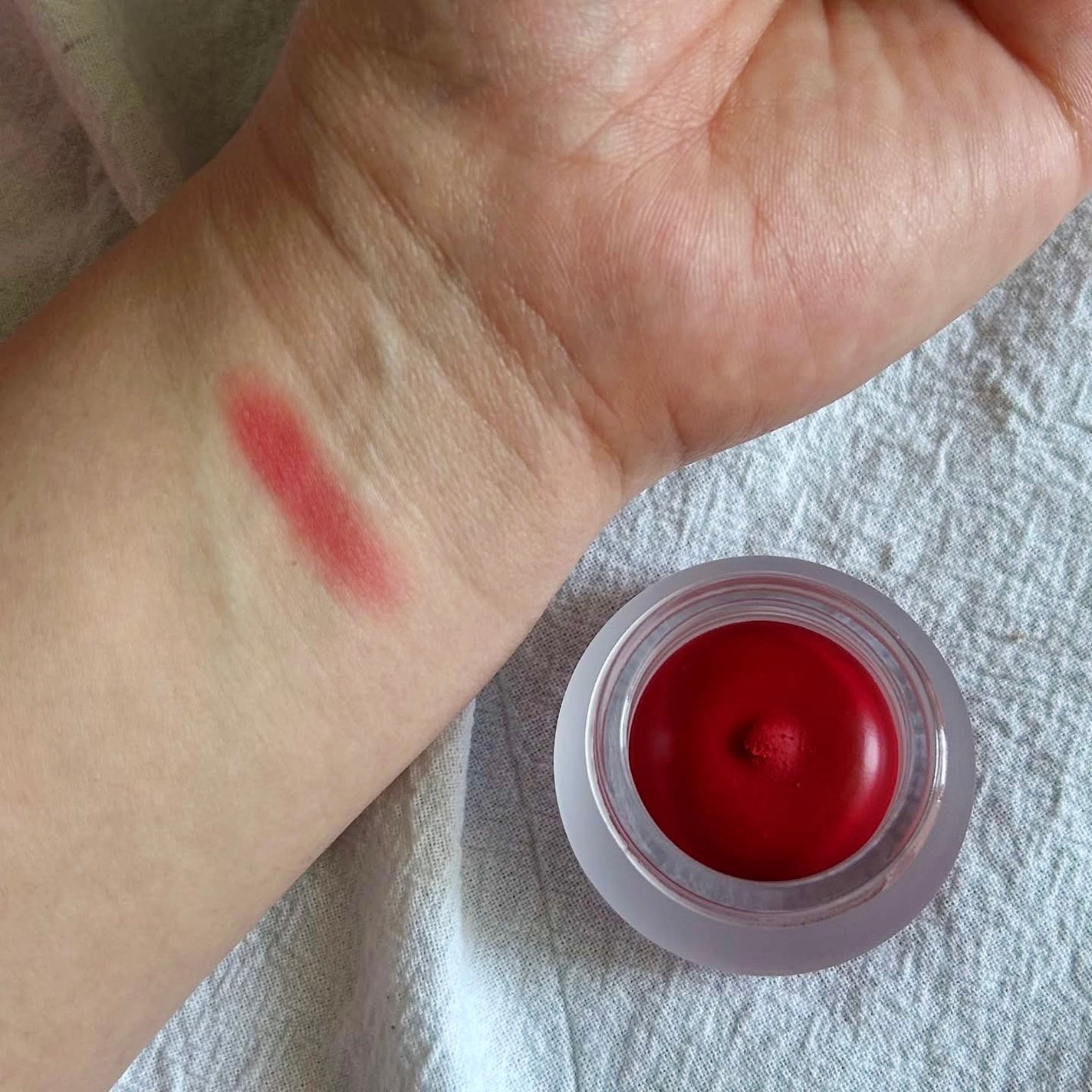 リップアンドチーク ブラーリープリンポット/fwee/口紅を使ったクチコミ(2枚目)